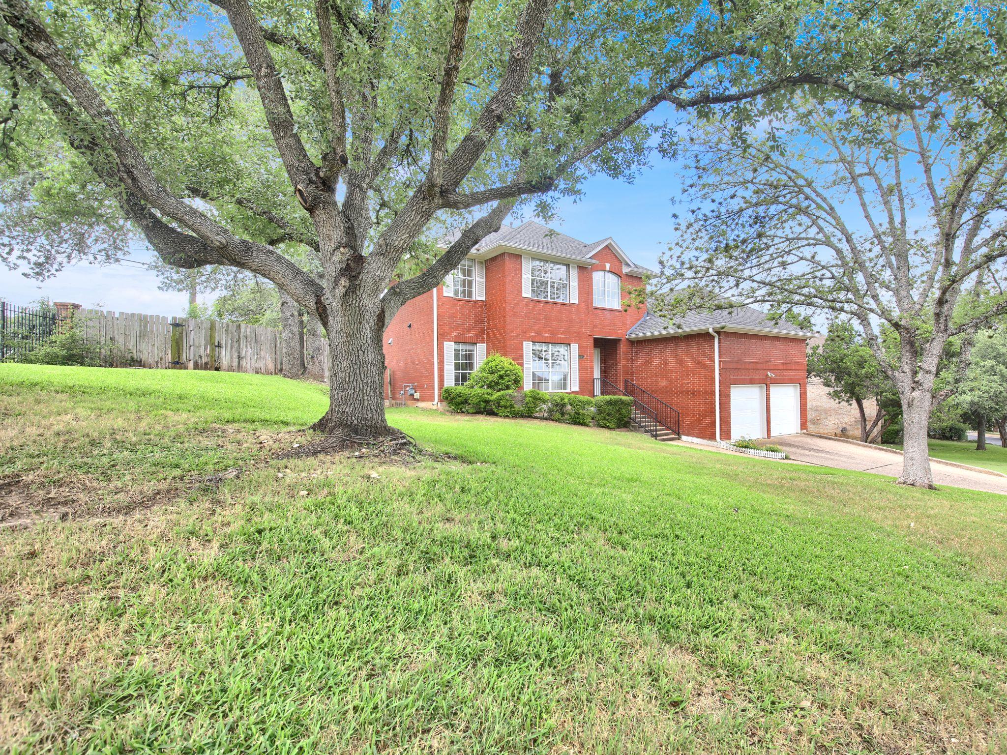 6001 Sierra Arbor CT, Austin, TX 78759