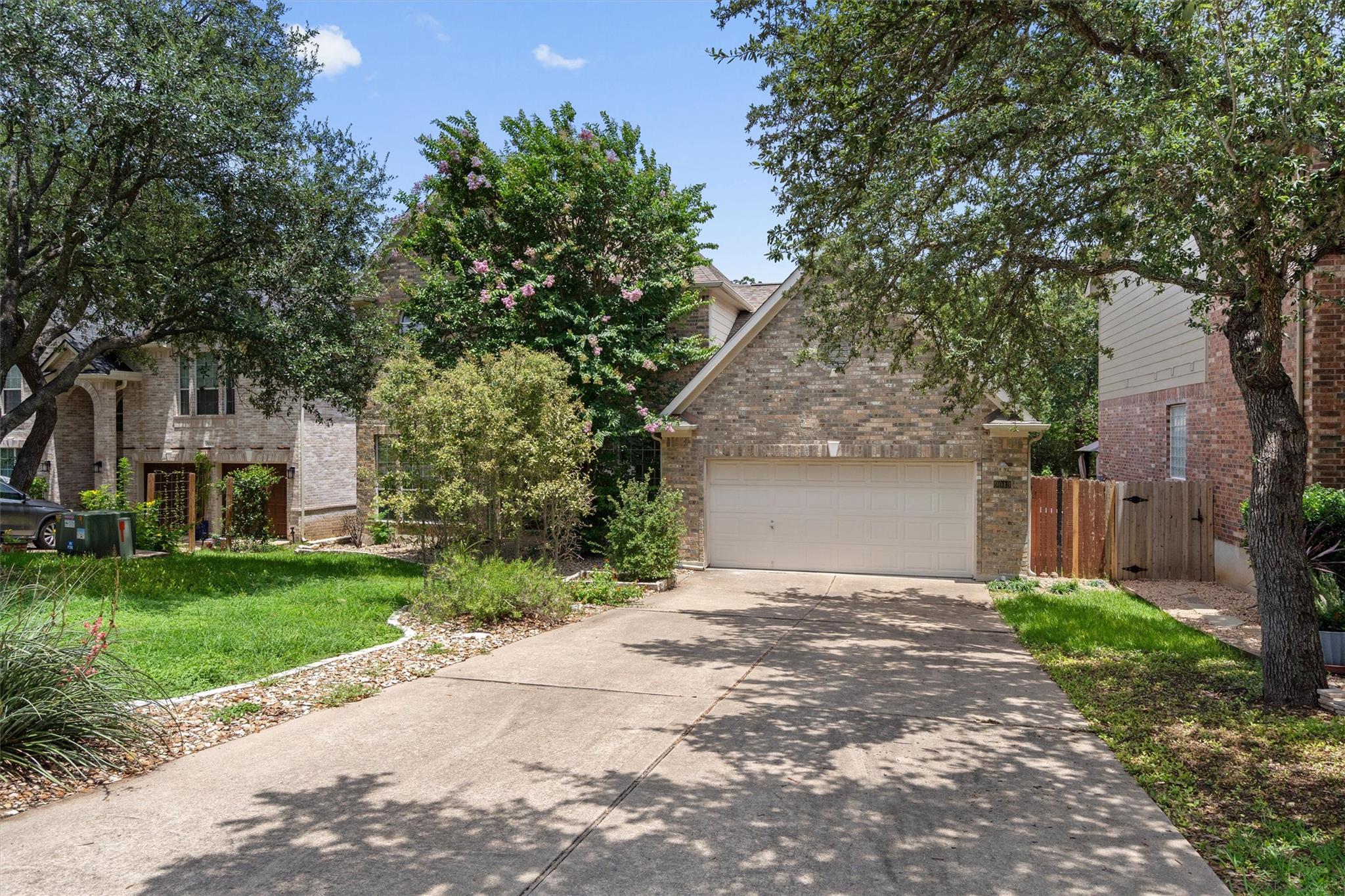 9013 Sautelle LN, Austin, TX 78749