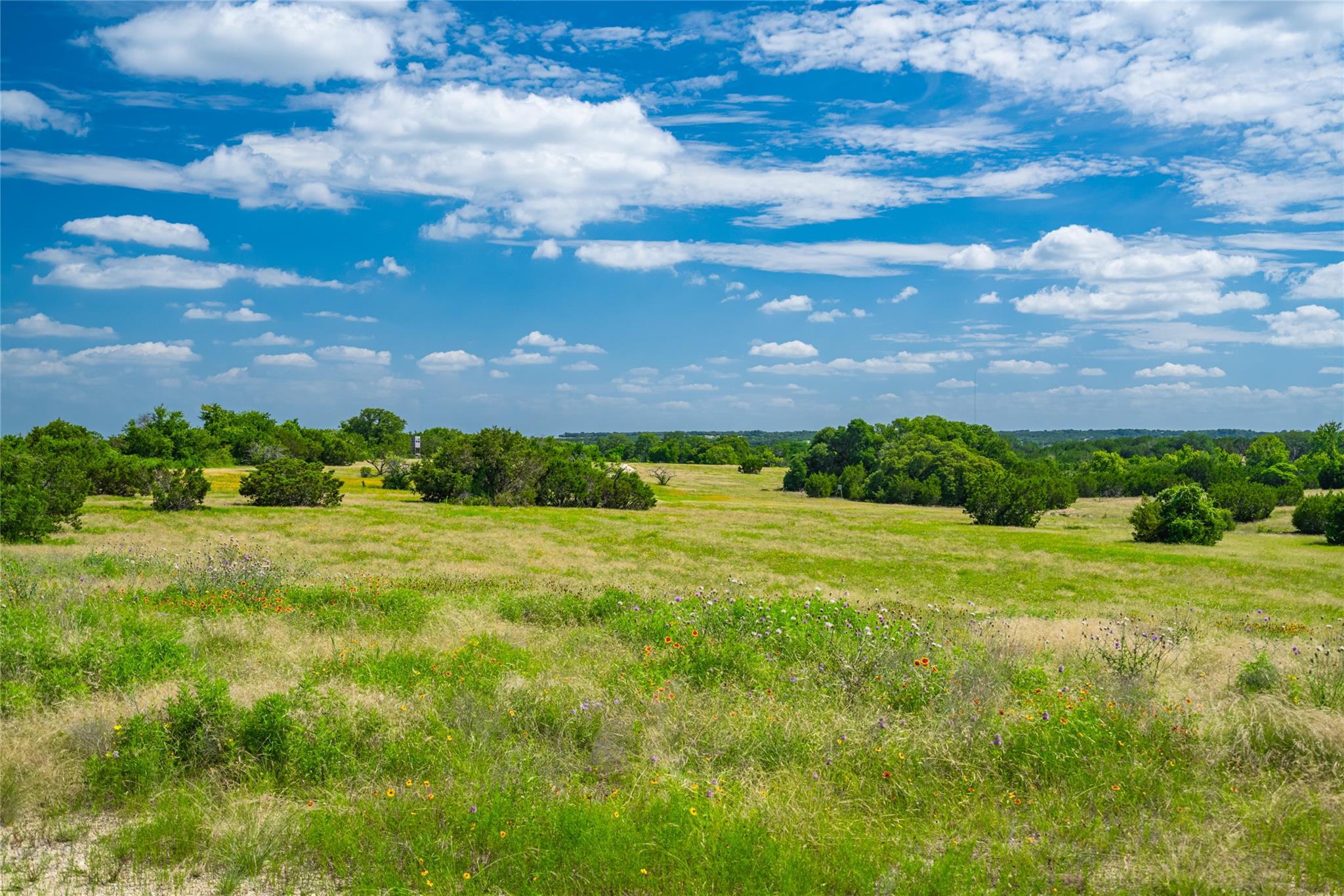 9750 Rm 243, Bertram, TX 78605