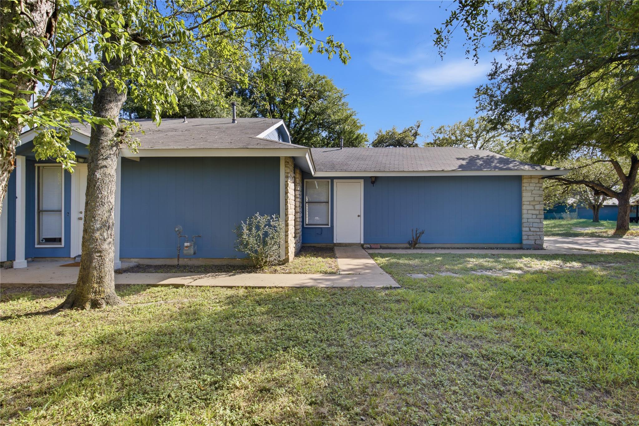 12007 Commonwealth Way #A & B, Austin, TX 78759