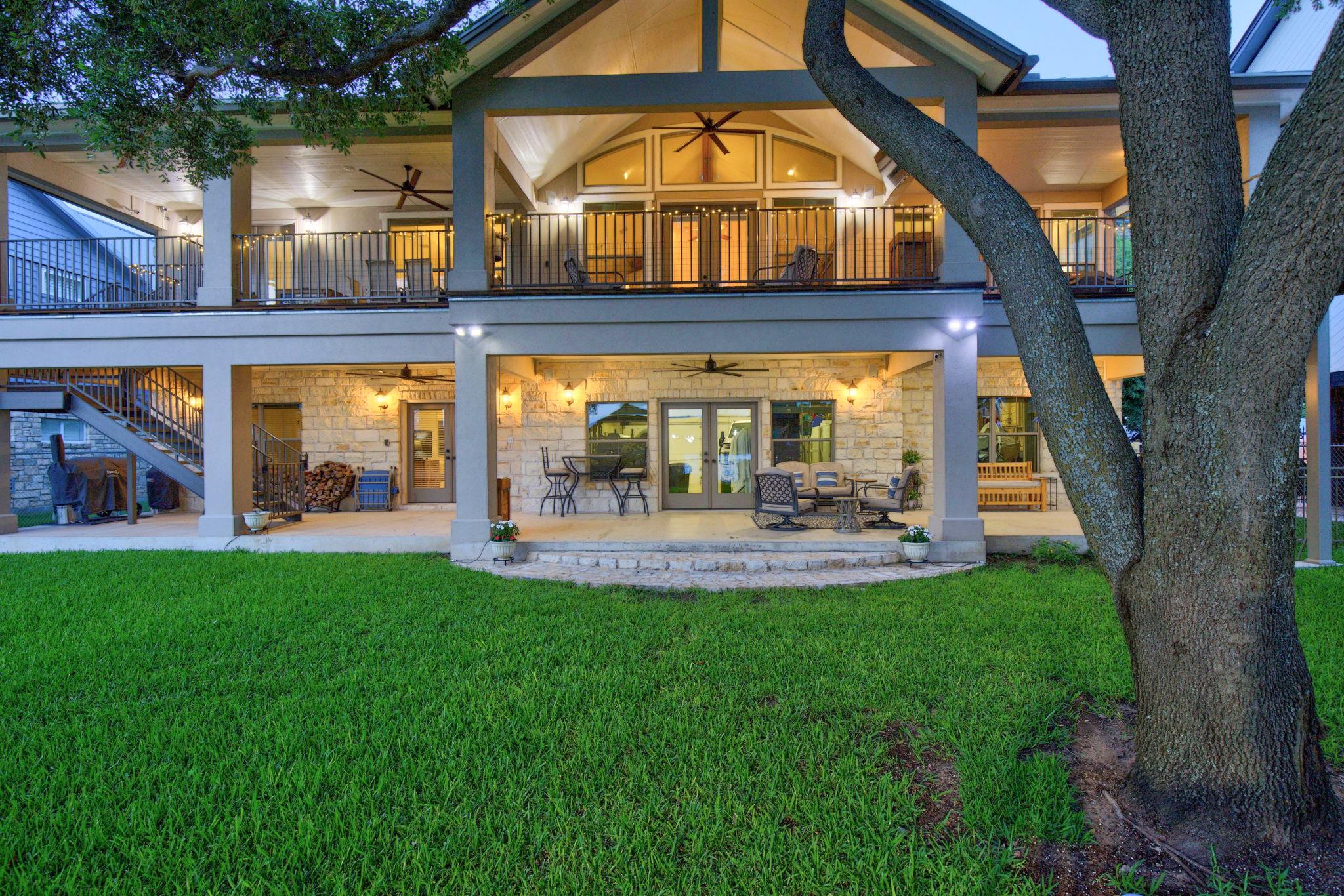 814 Scenic Loop, Kingsland, TX 78639