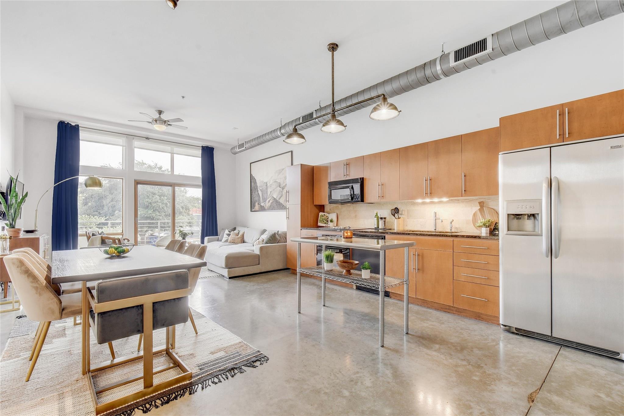 2124 E 6th ST E #205, Austin, TX 78702