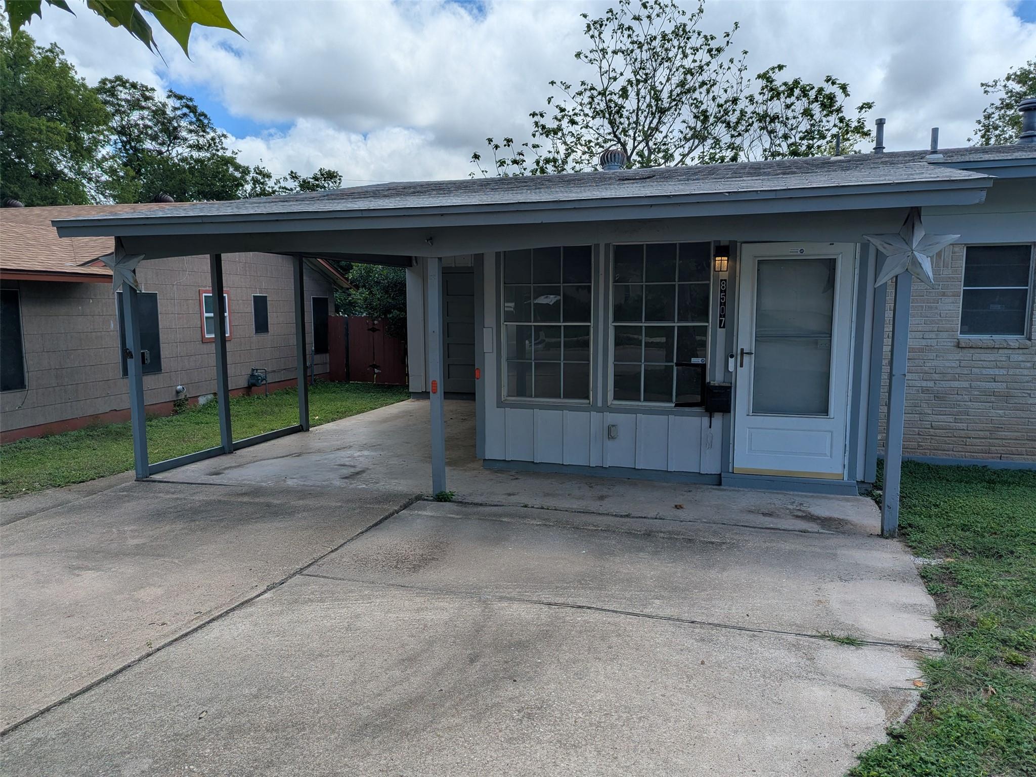 8507 Contour DR, Austin, TX 78757
