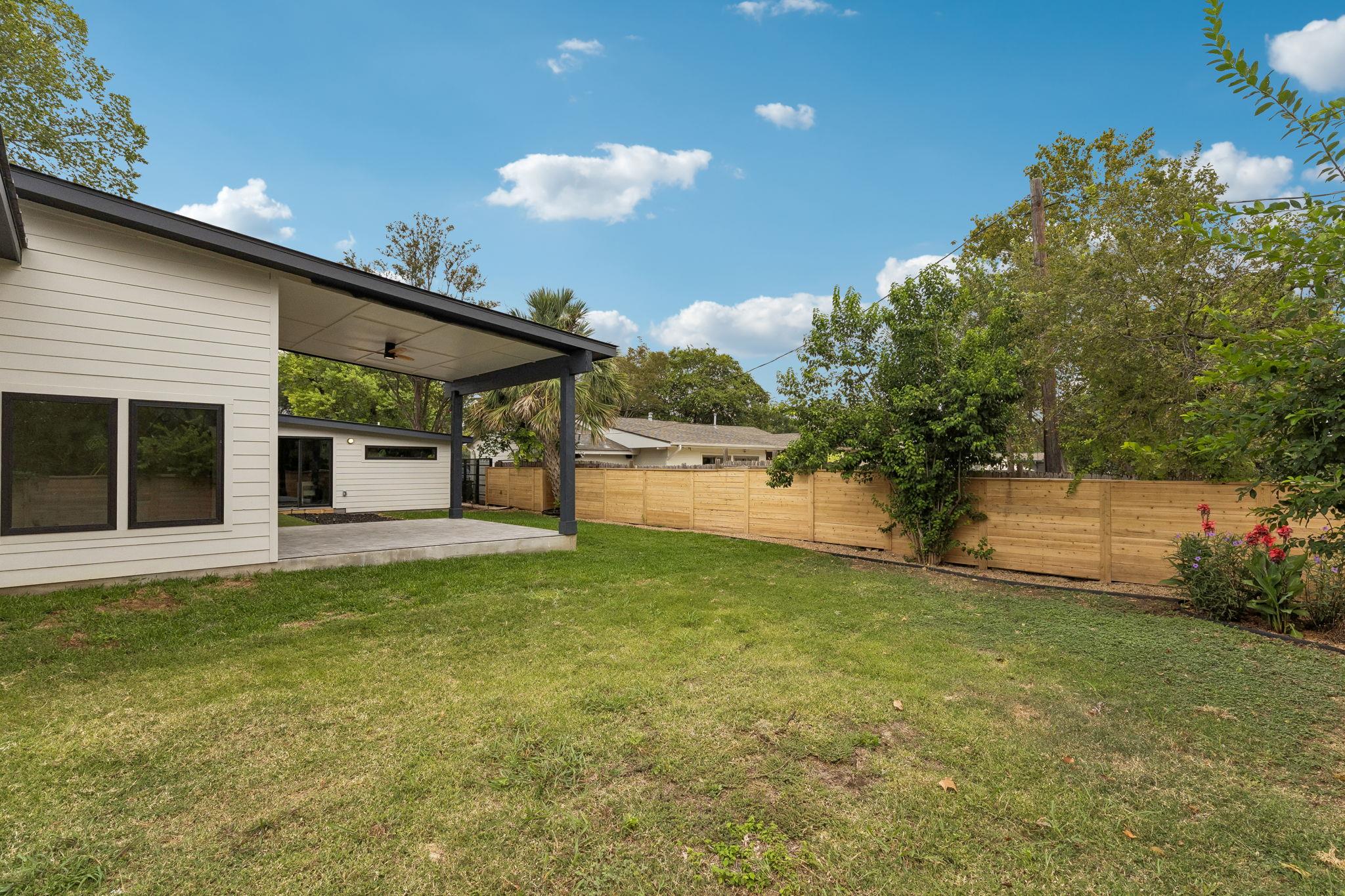 3007 Village DR, Austin, TX 78731