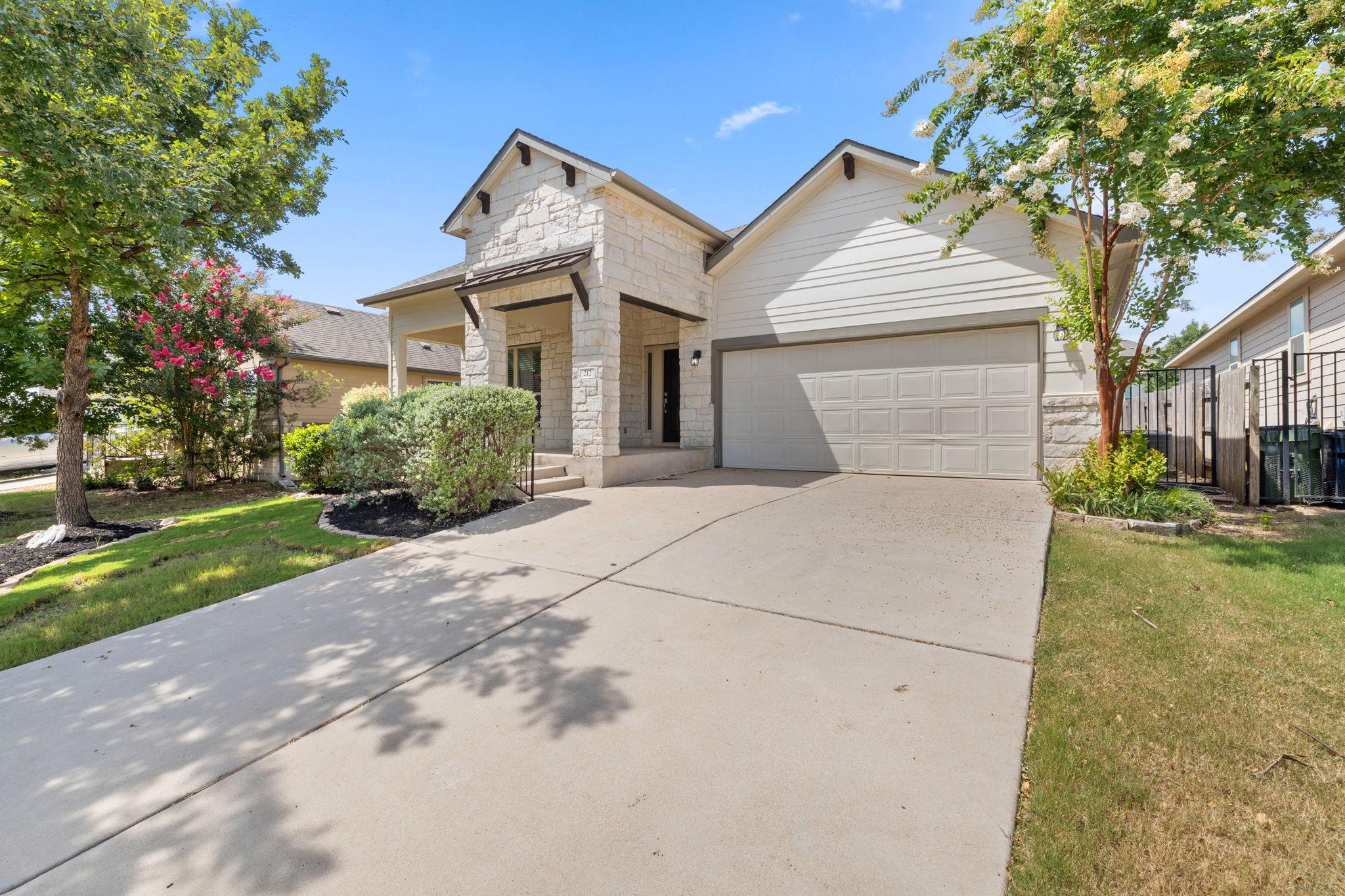 212 La Grotta LN, Georgetown, TX 78628