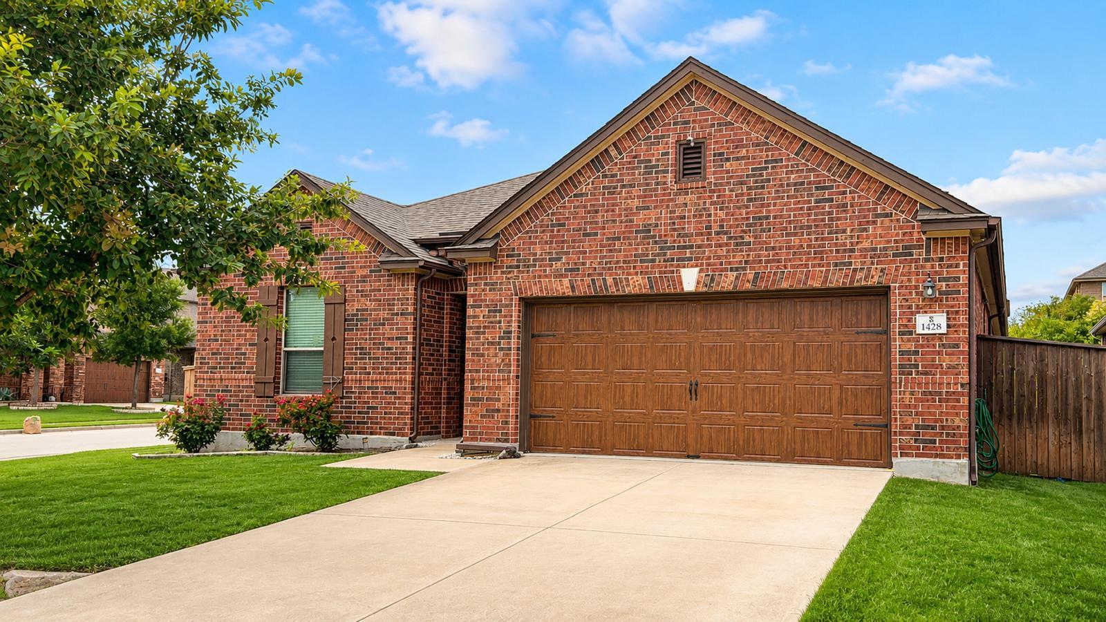 1428 Macfarland ST, Leander, TX 78641