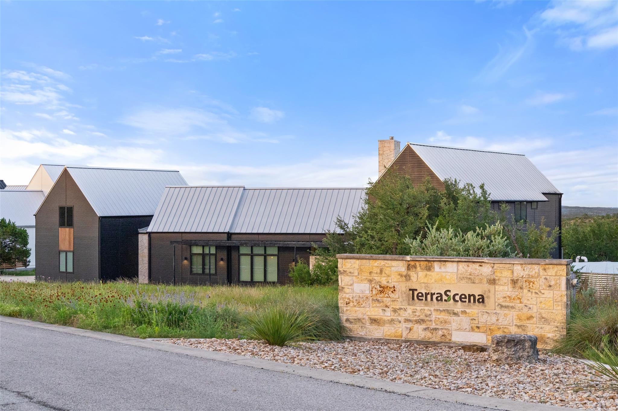32000 Mirela Ann RD, Dripping Springs, TX 78620