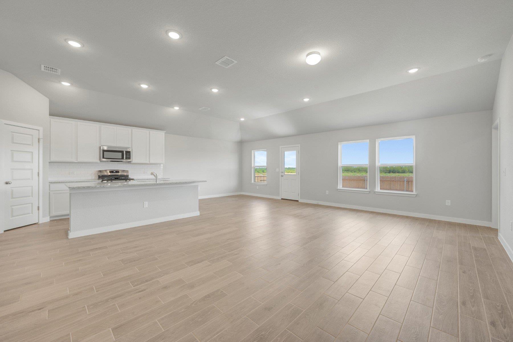 10100 Majestic Hawk Way, Buda, TX 78610
