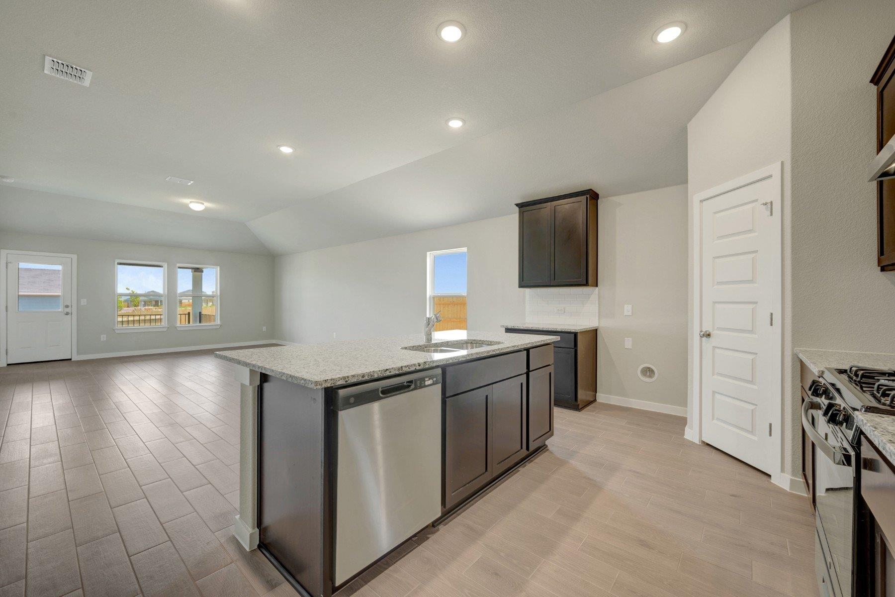 10116 Majestic Hawk Way, Buda, TX 78610