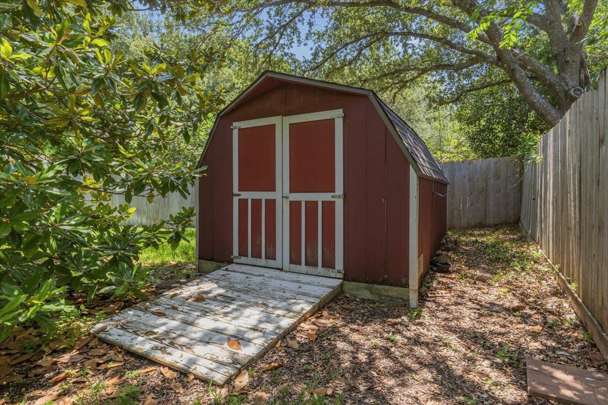 9005 Marthas DR, Austin, TX 78717