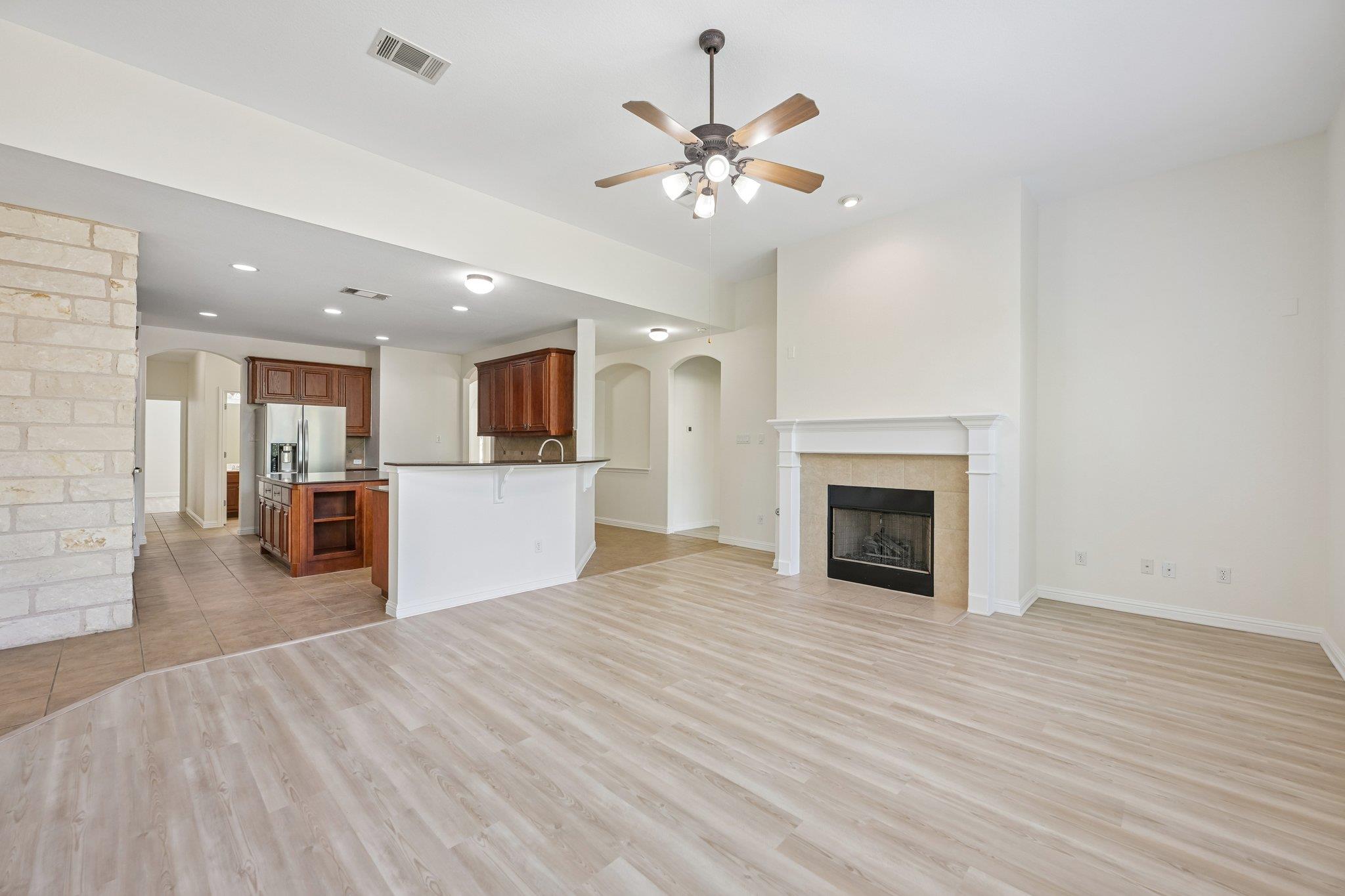7224 Tanaqua LN, Austin, TX 78739