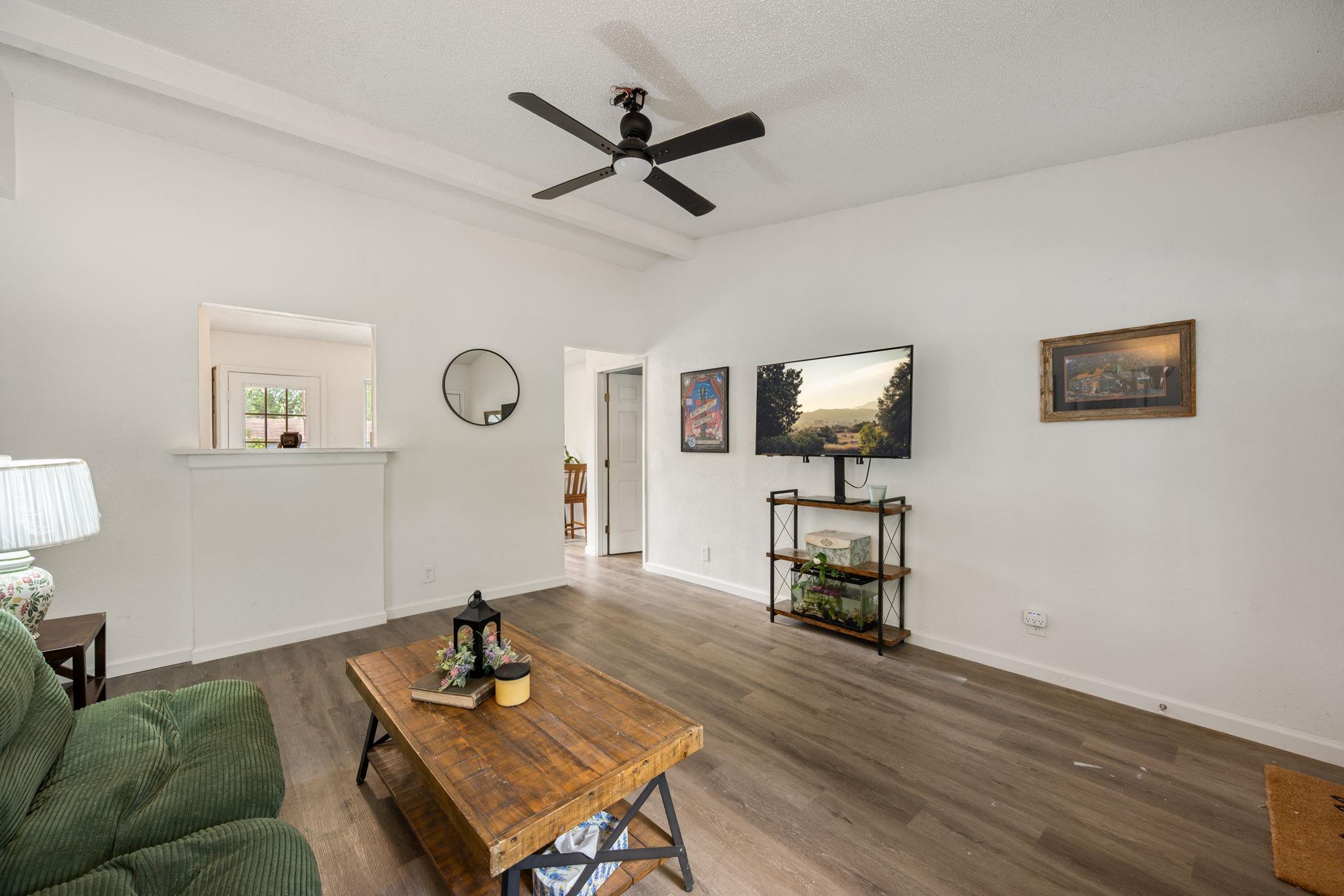 5800 Breezewood DR, Austin, TX 78745