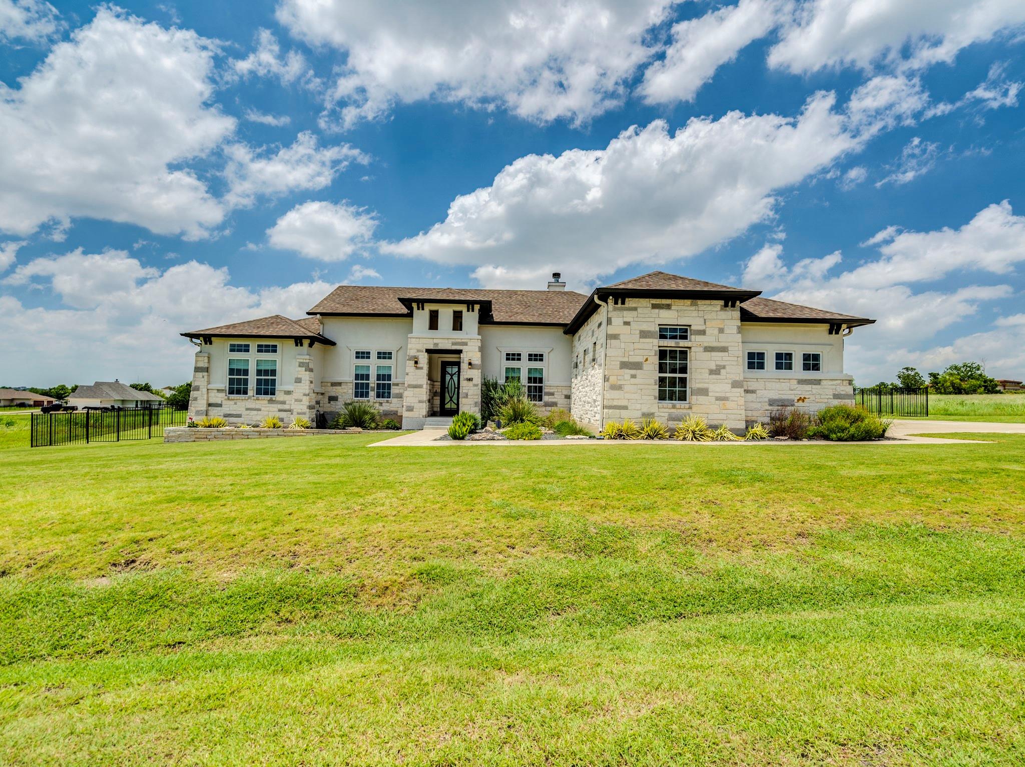 147 Hope ST, Kyle, TX 78640