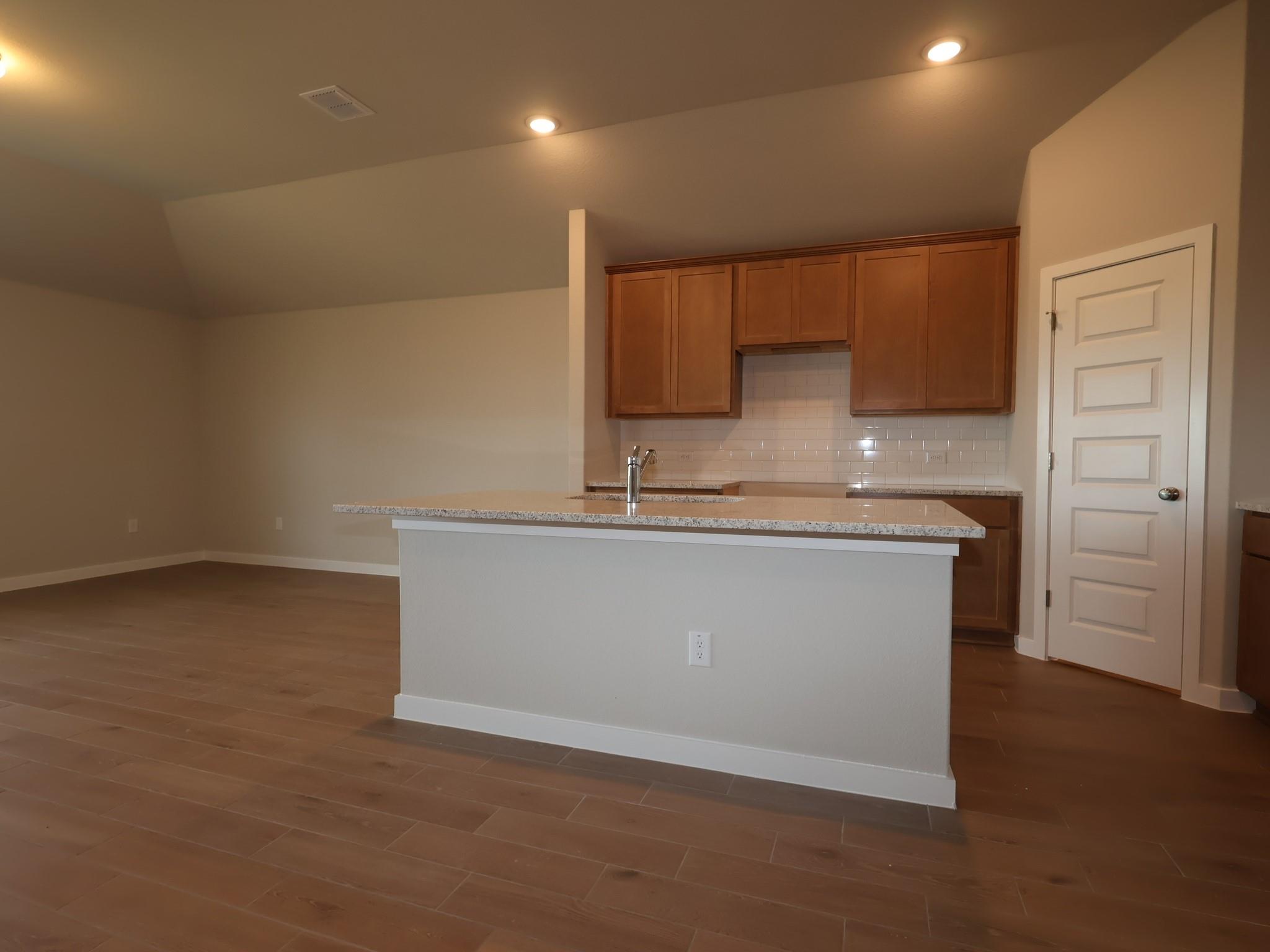 12404 Setting Peak LN, Buda, TX 78610