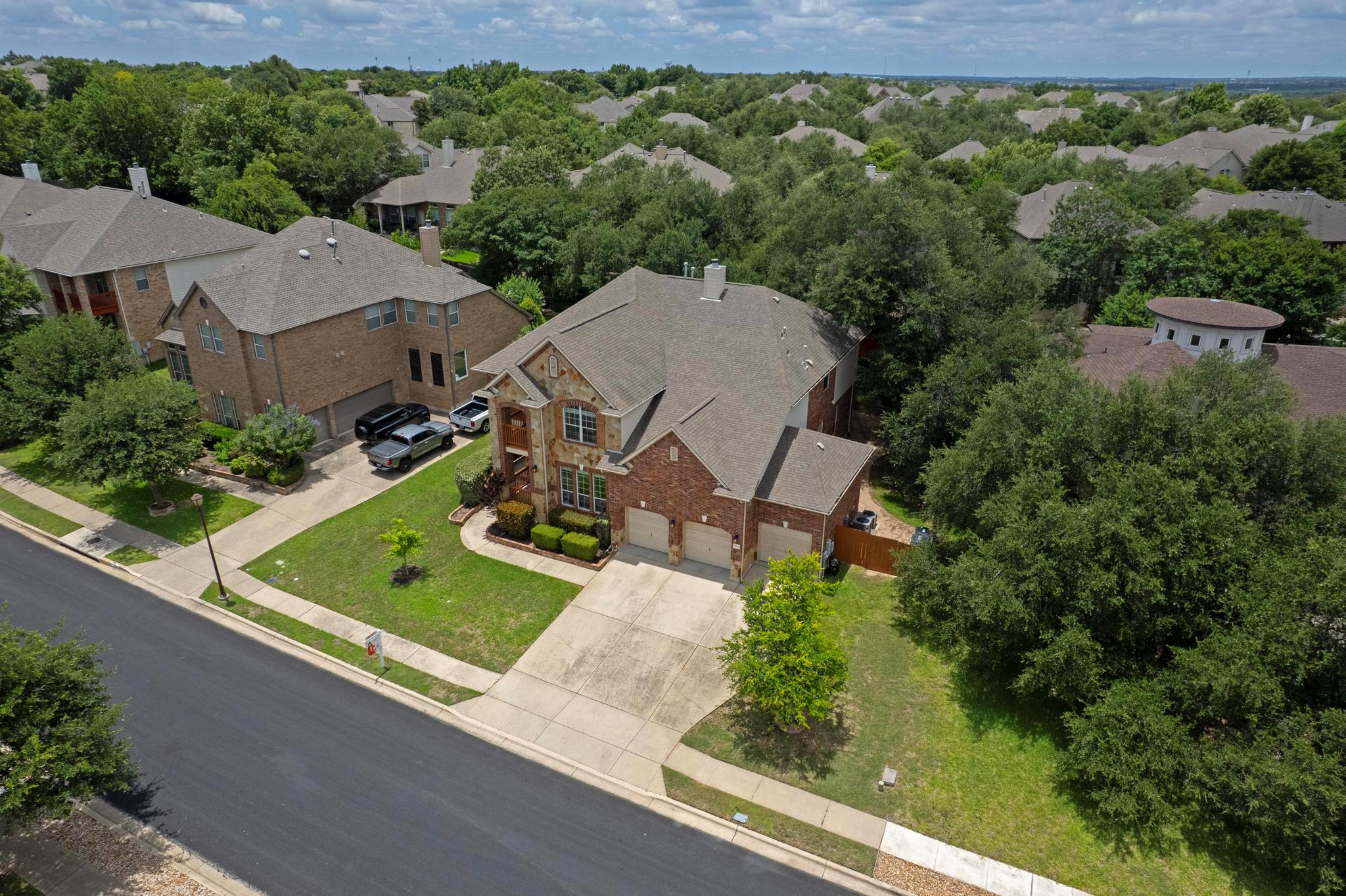 9812 Whitley Bay DR, Austin, TX 78717
