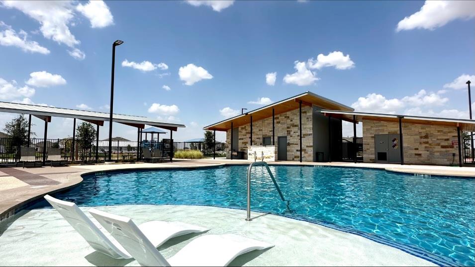 505 Golden Plains PKWY, Hutto, TX 78634