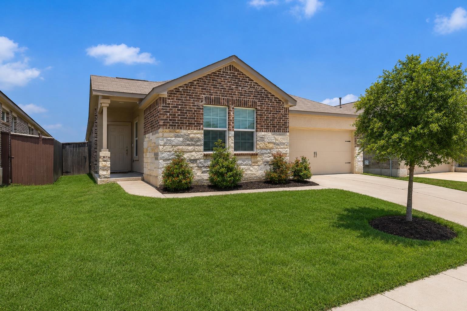 505 Golden Plains PKWY, Hutto, TX 78634