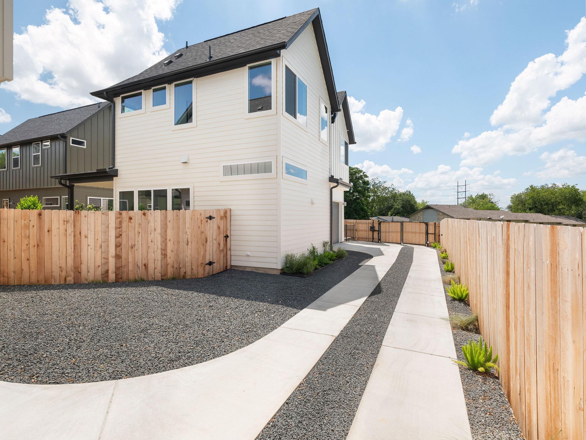 6407 Bradsher #I, Austin, TX 78745