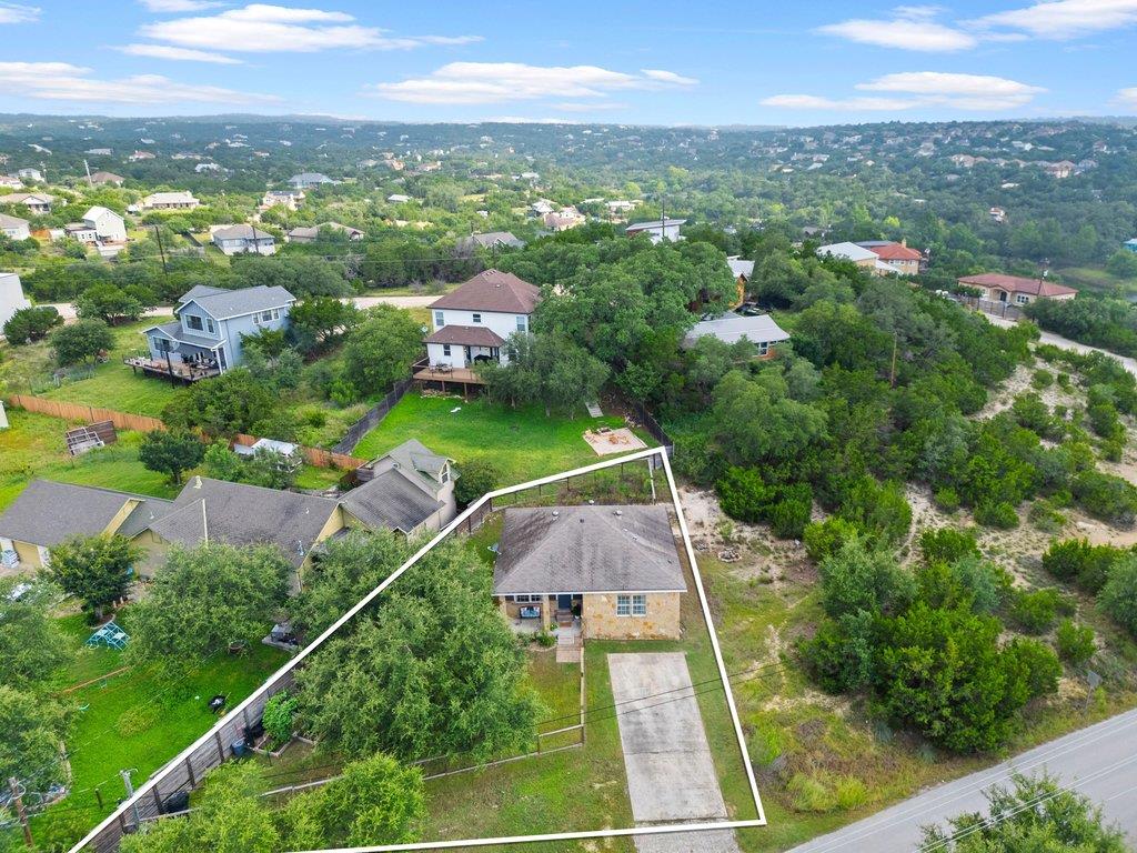10604 Lake Beach DR, Dripping Springs, TX 78620