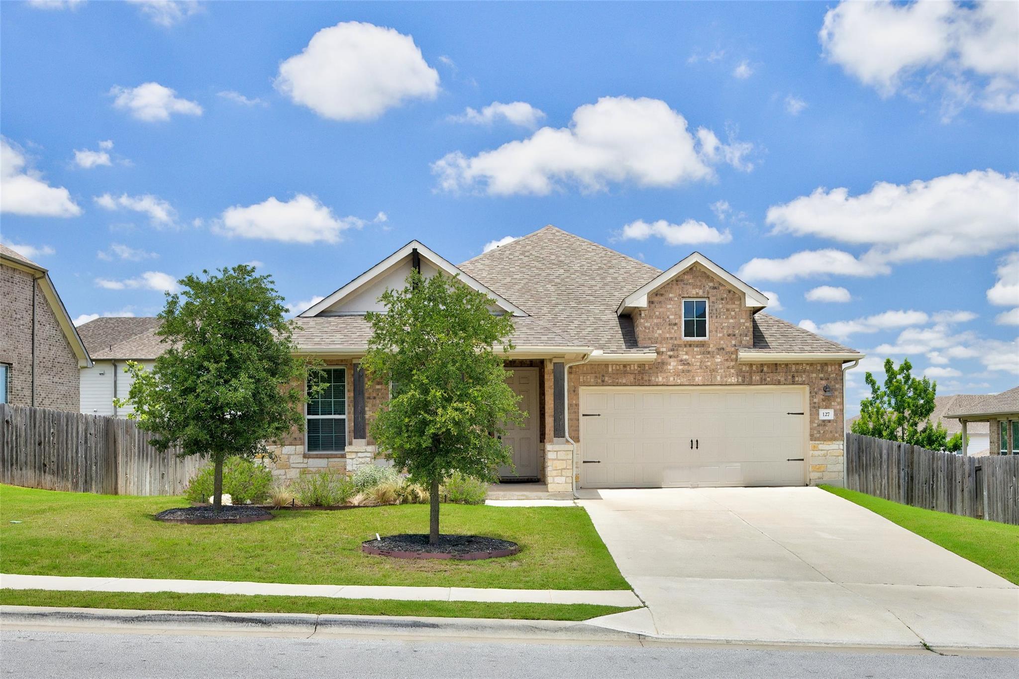 127 Eagle Mountain TRL, Dripping Springs, TX 78620