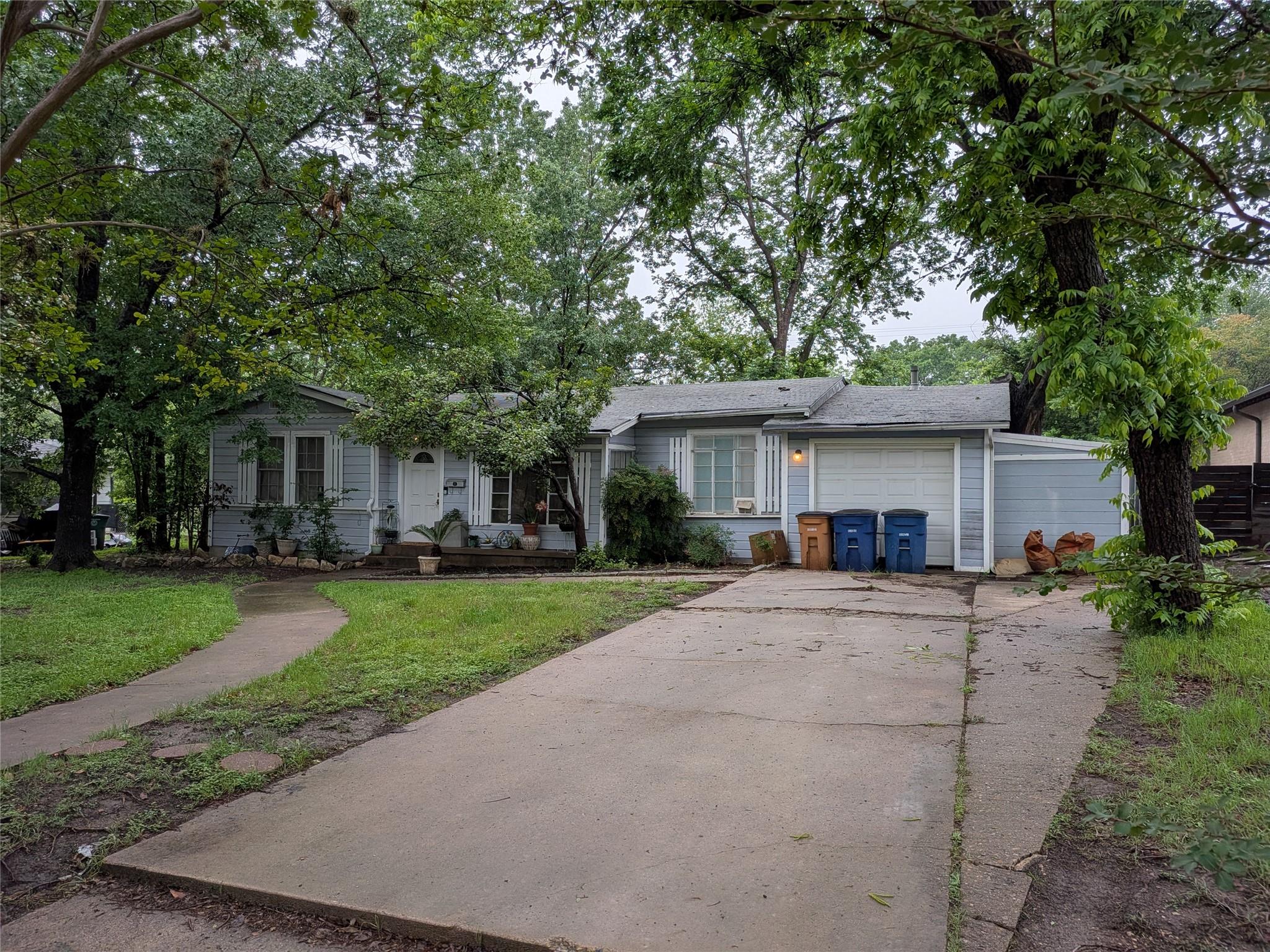 5906 Nasco DR, Austin, TX 78757