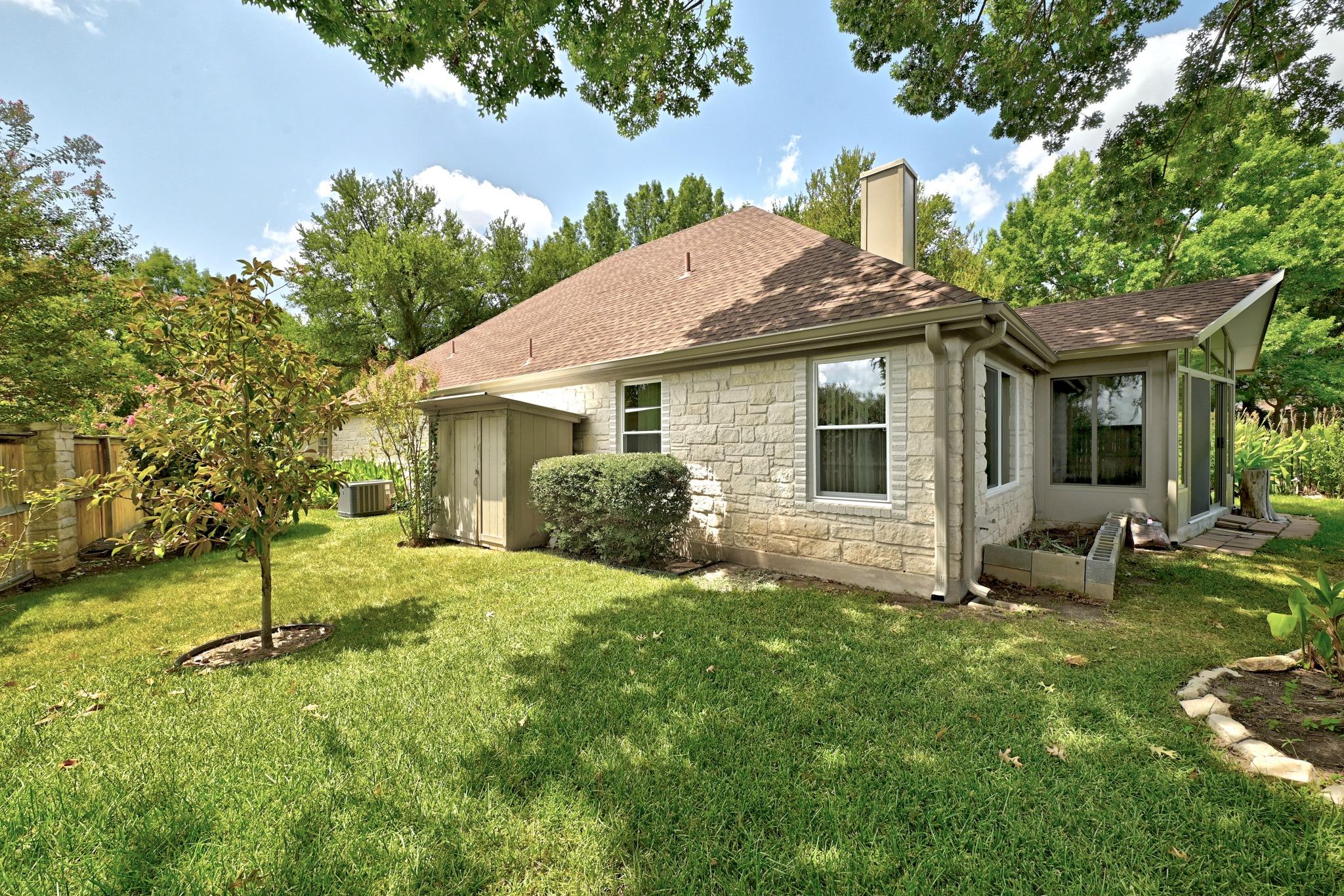 100 Village DR, Georgetown, TX 78628