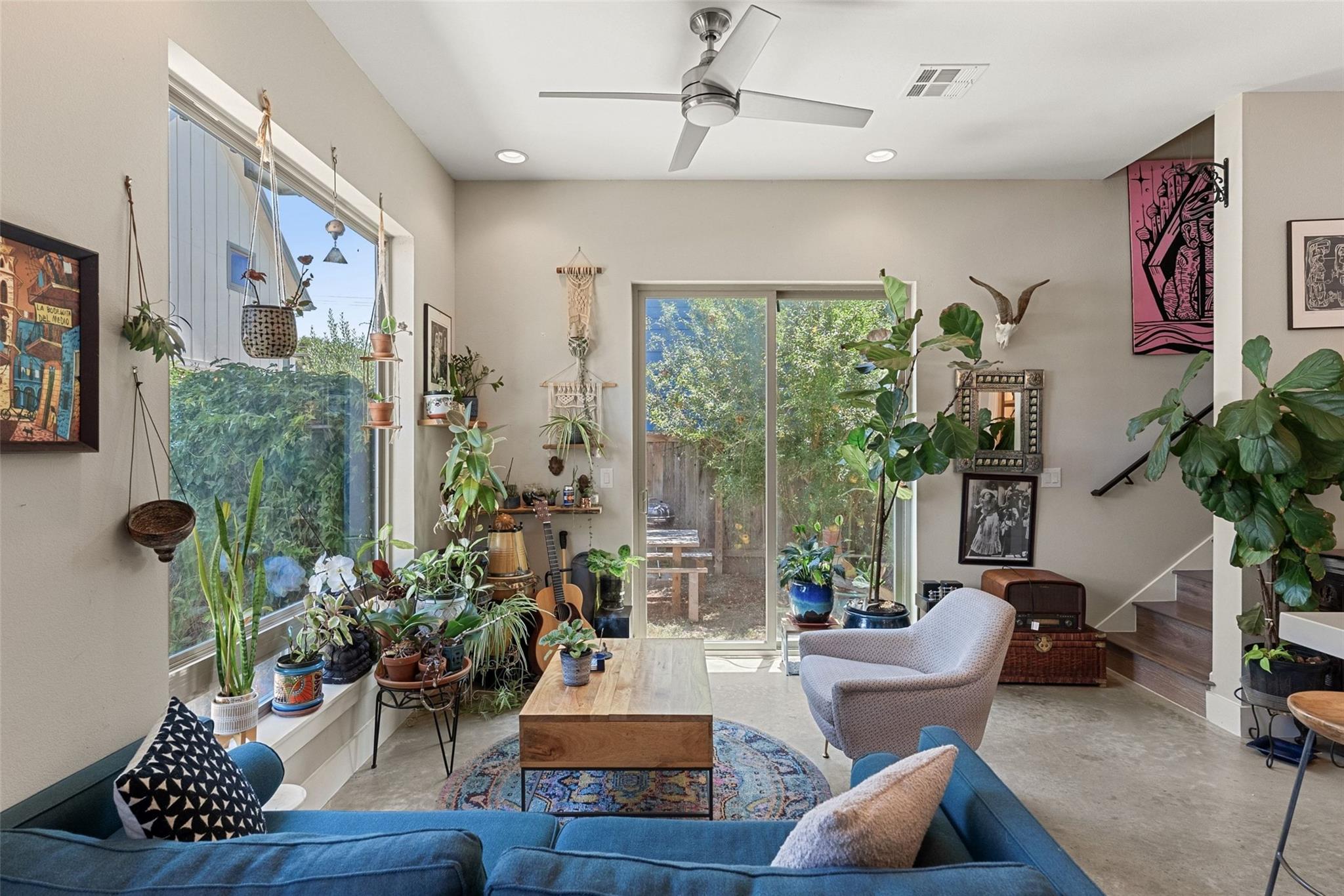 902 Calle Limon RD #B, Austin, TX 78702