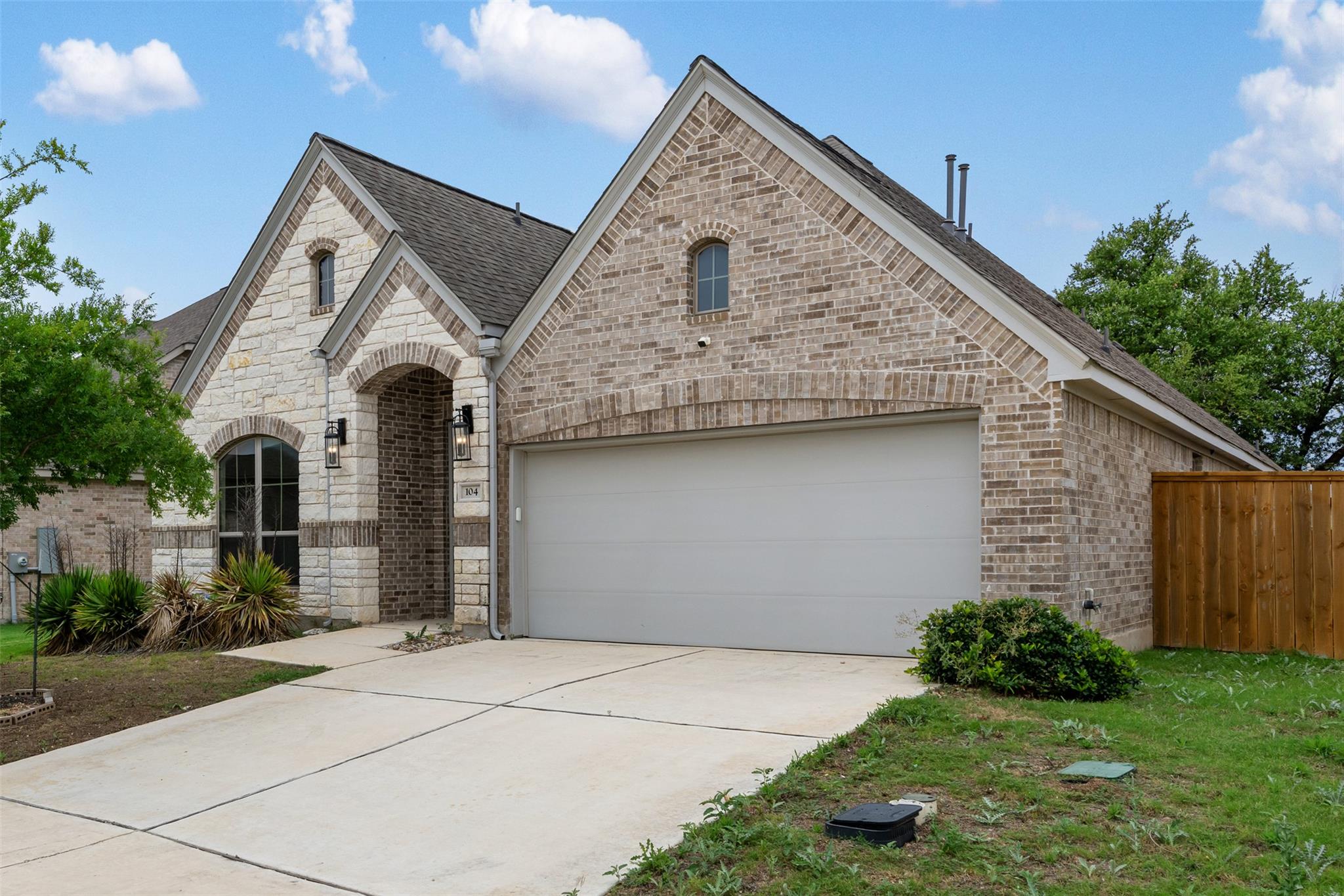 104 Anejo Bluff CT, Georgetown, TX 78628