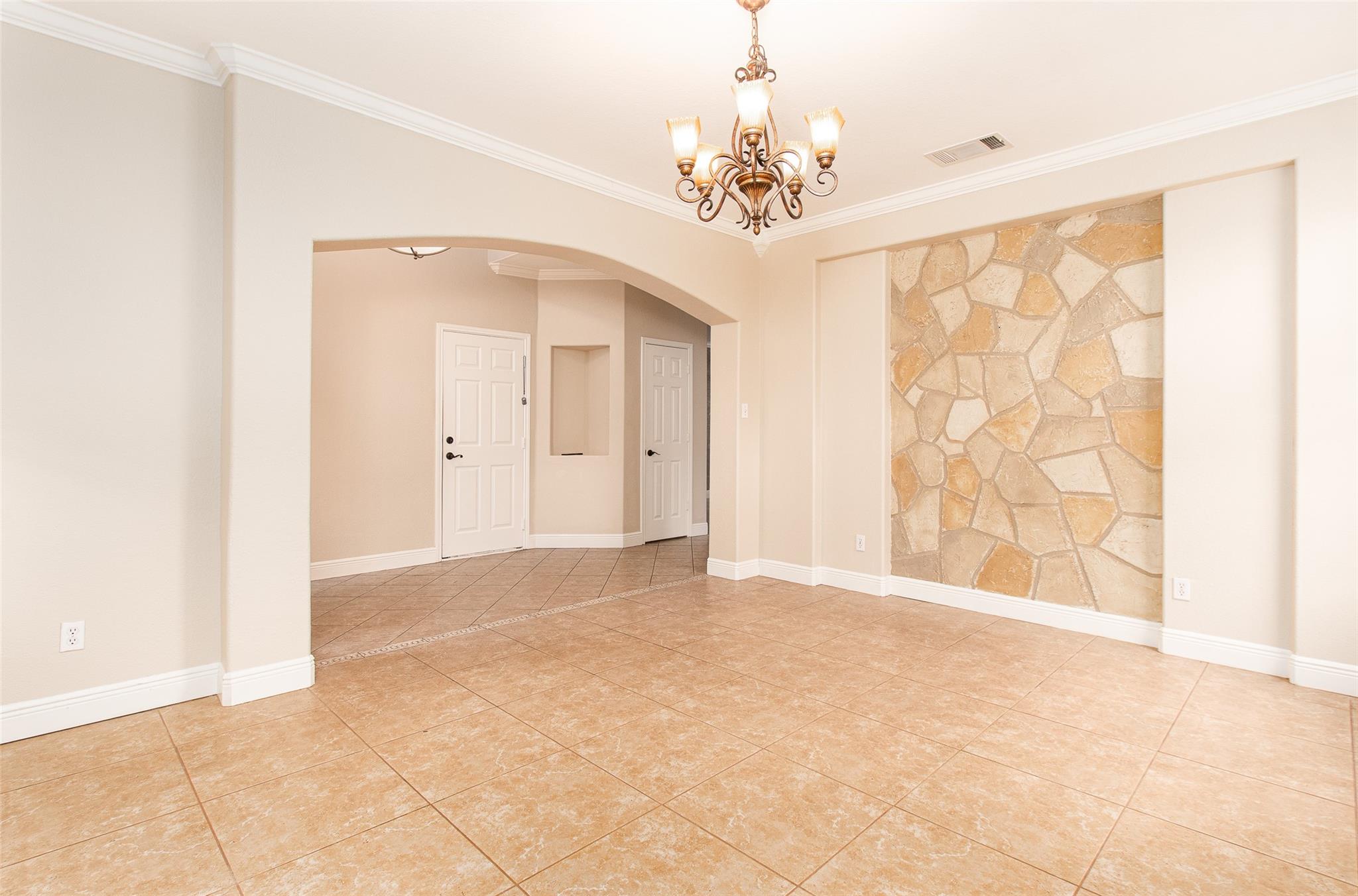 1705 Ascot LN, Cedar Park, TX 78613