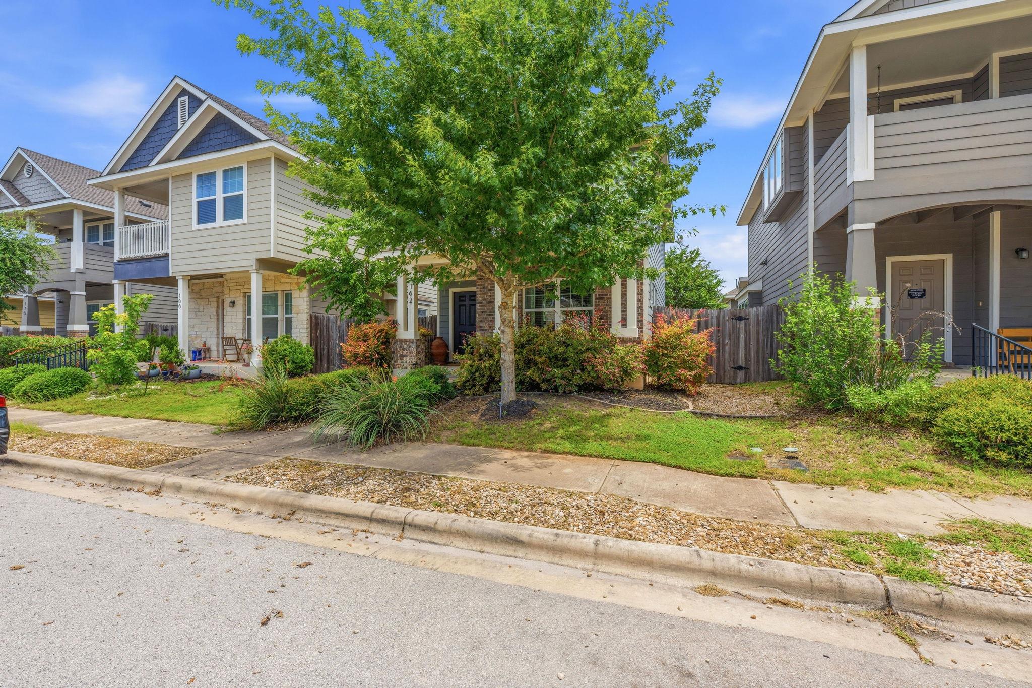 162 Friendship Oak DR, San Marcos, TX 78666