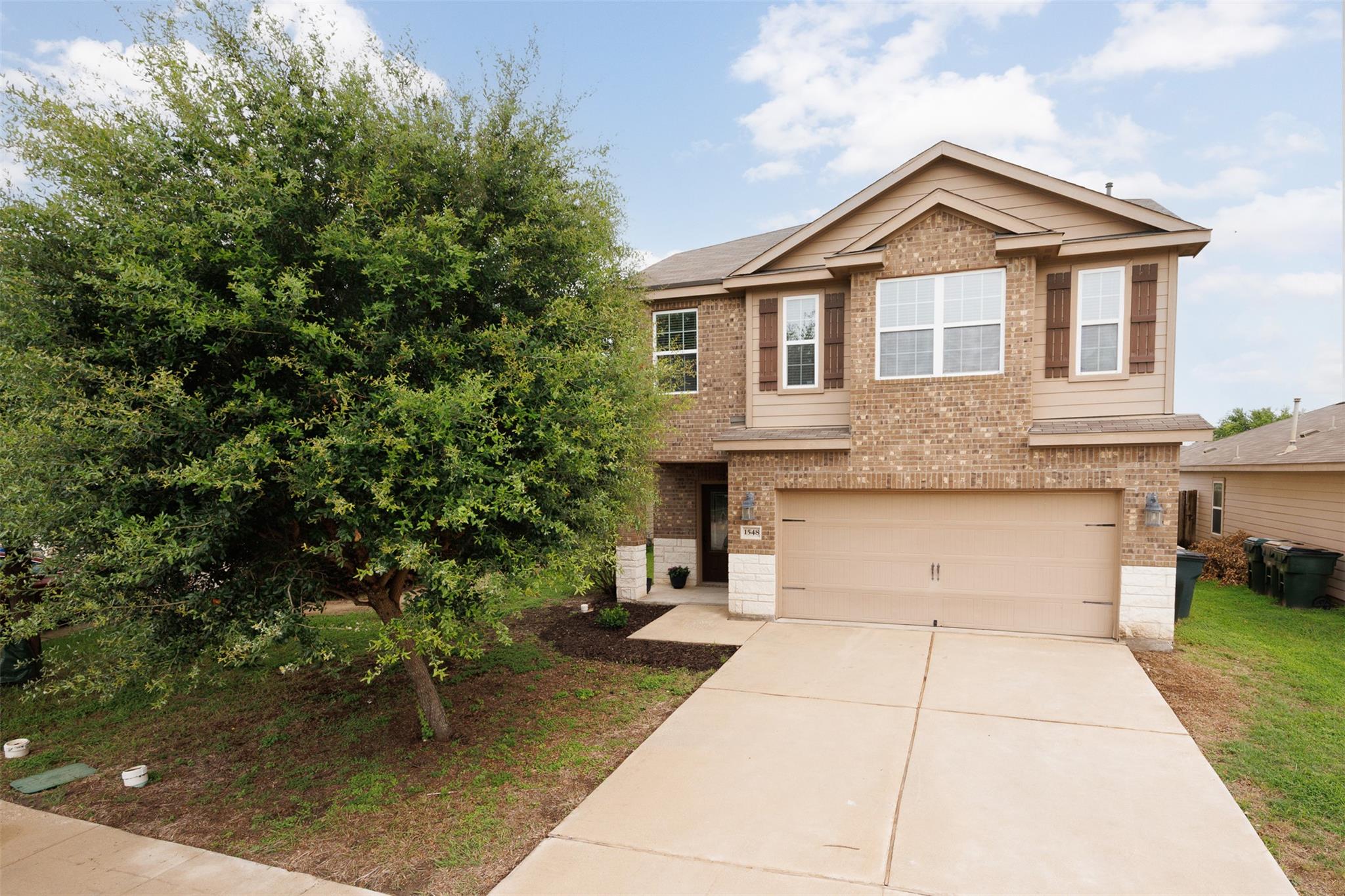 1548 Treeta TRL, Kyle, TX 78640