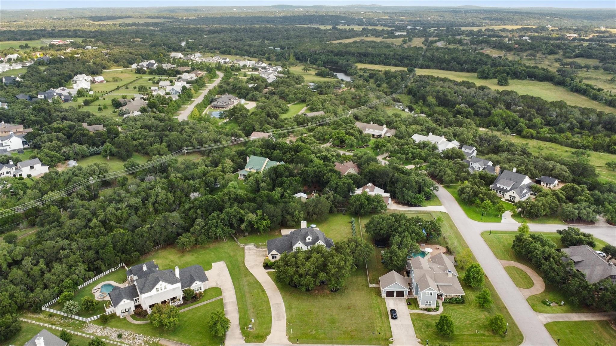 140 Vincas Shadow CT, Driftwood, TX 78619