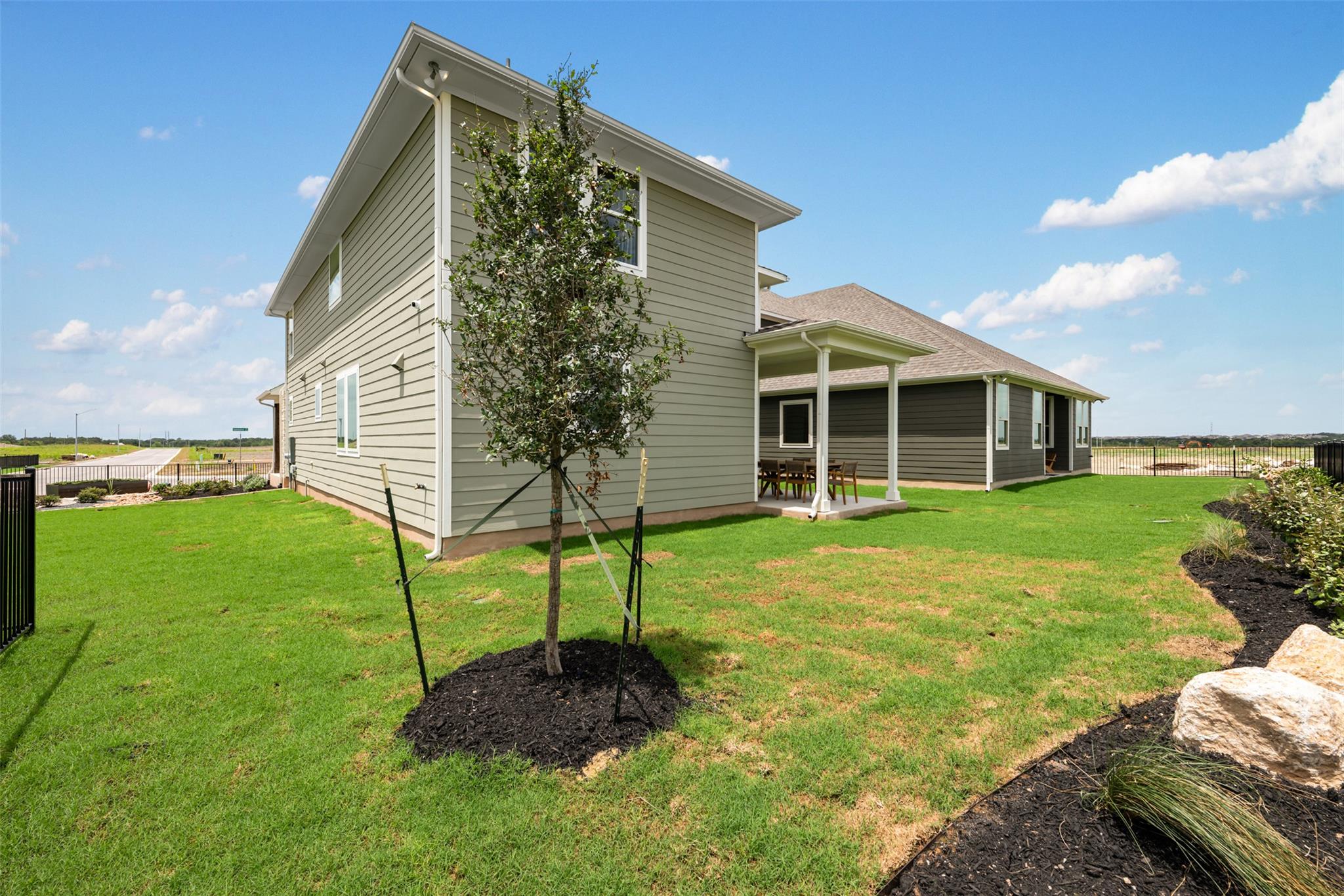 152 Ranier Way, Dripping Springs, TX 78620
