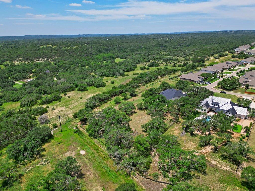 461 Crosswater LN, Dripping Springs, TX 78620