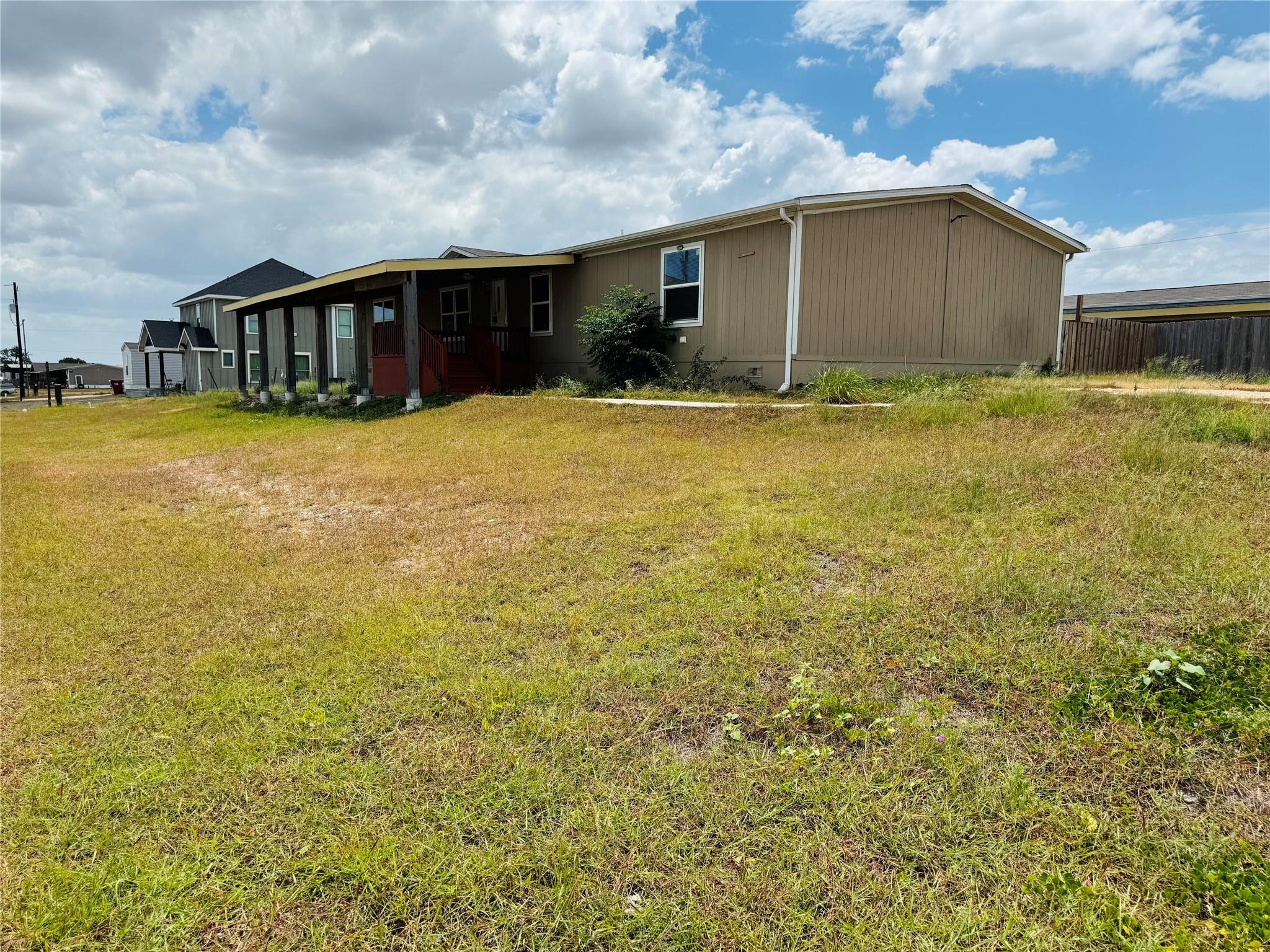 360 Margarita DR, Dale, TX 78616