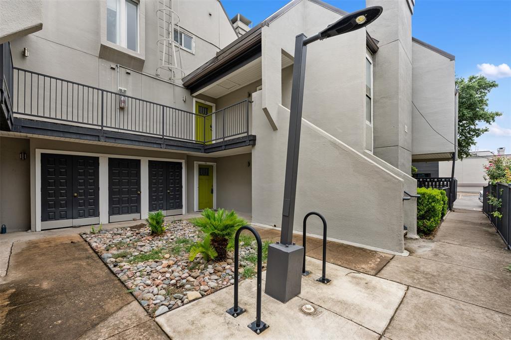 935 La Posada DR #115, Austin, TX 78752