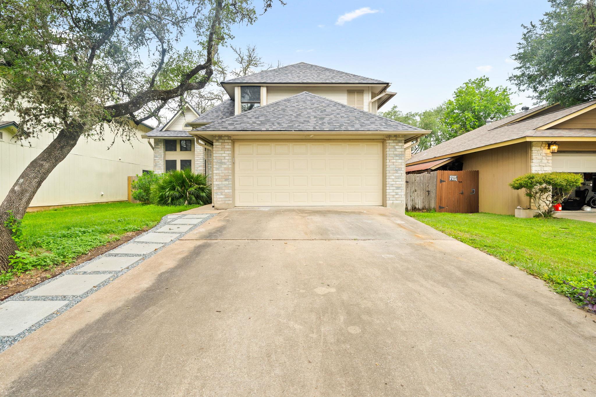 8712 Coastal DR, Austin, TX 78749