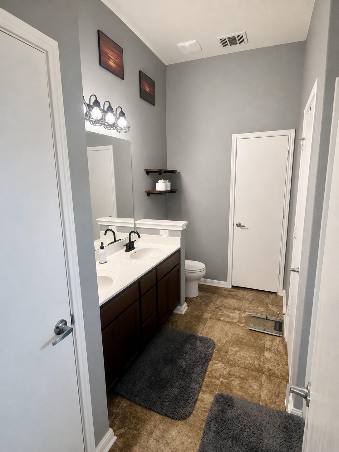 107 Jim Dandy DR, Elgin, TX 78621