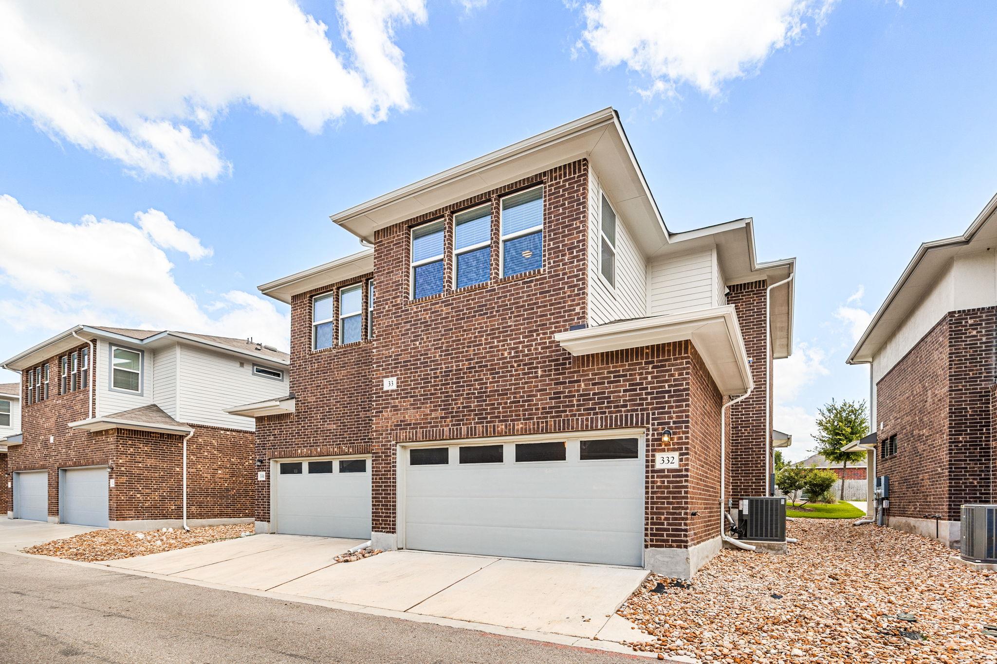605 W South ST #33, Leander, TX 78641