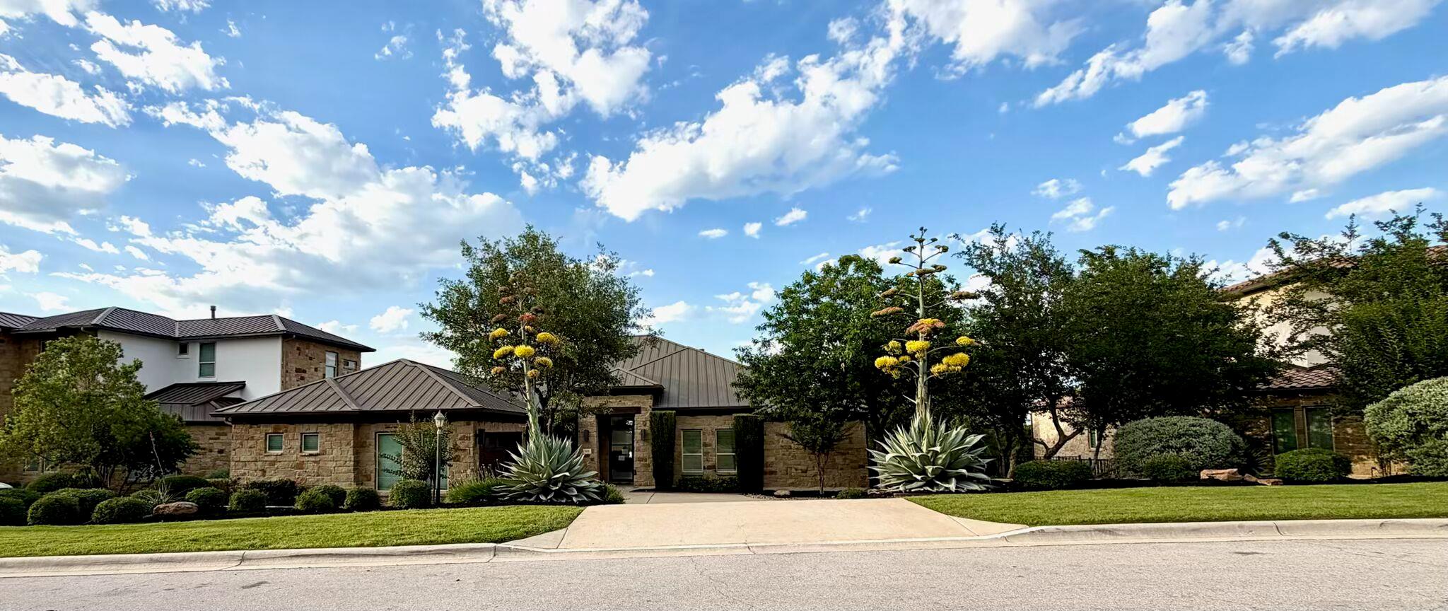 1110 Crestone Stream DR, Austin, TX 78738