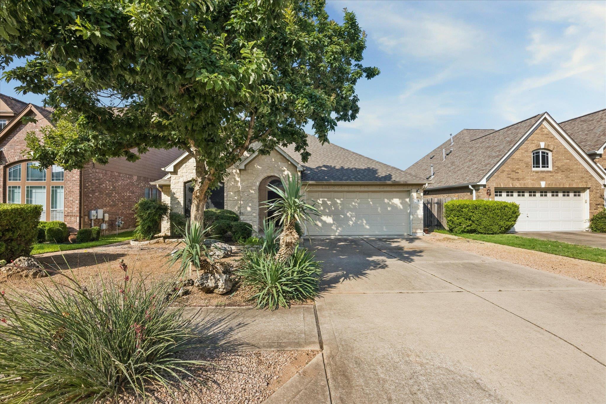 714 Edwards Walk DR, Cedar Park, TX 78613