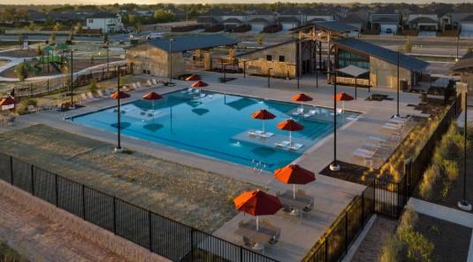 4004 Wynn RD, Hutto, TX 78634
