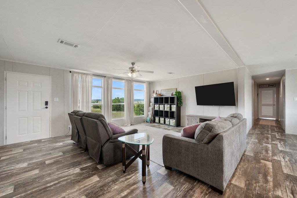 858 County Road 154, Georgetown, TX 78626