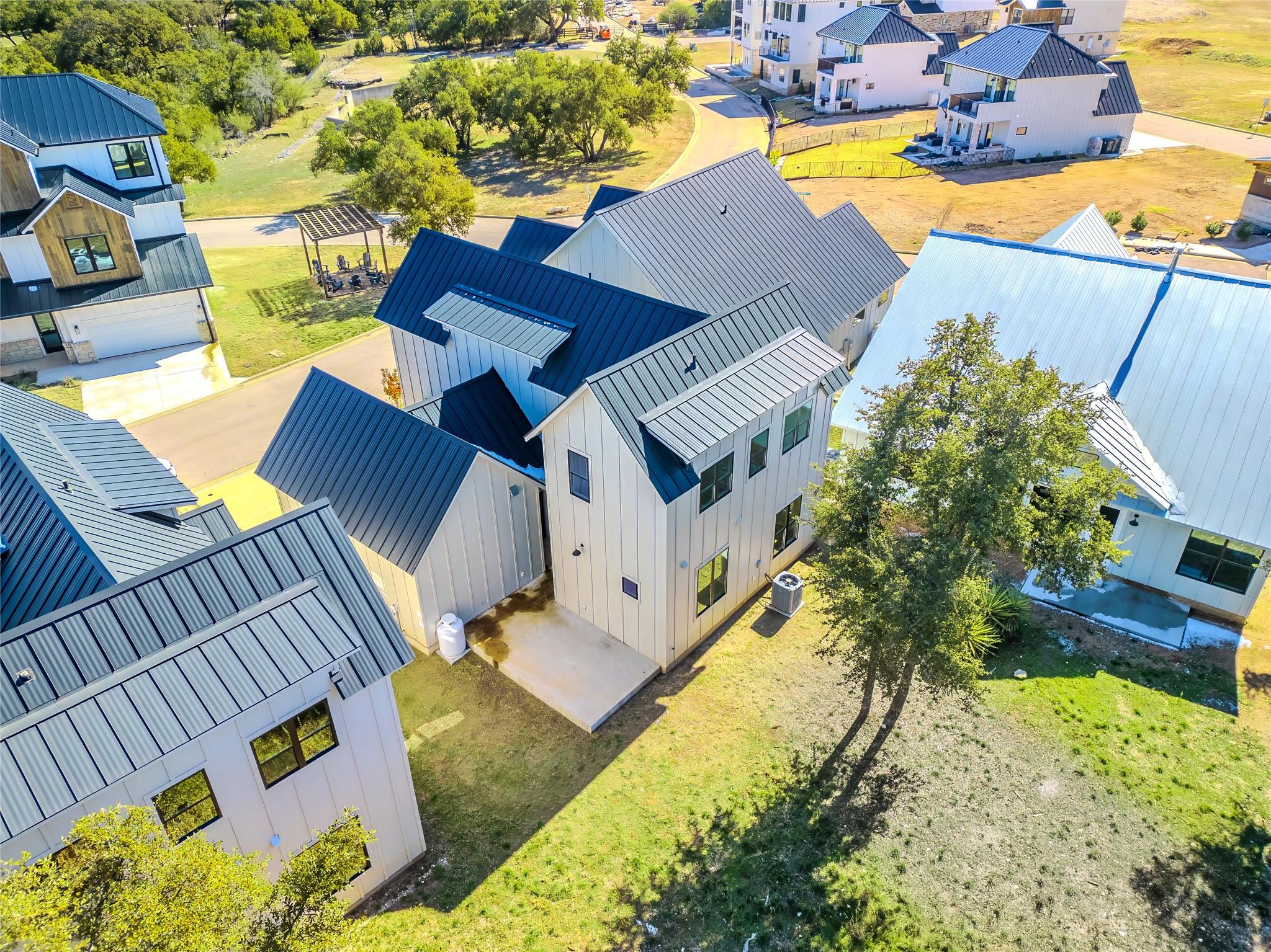 2400 Bruin DR #27, Spicewood, TX 78669