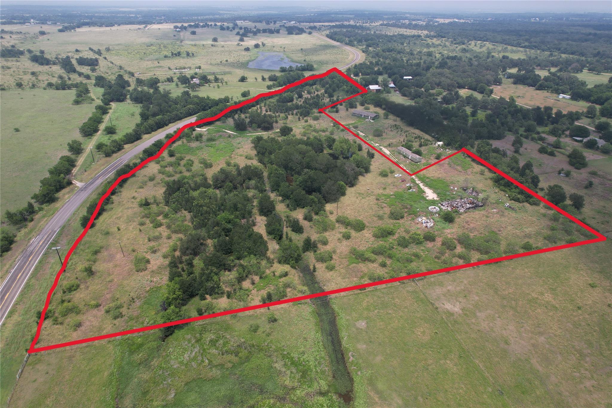 240 Cummings RD, Thorndale, TX 76577
