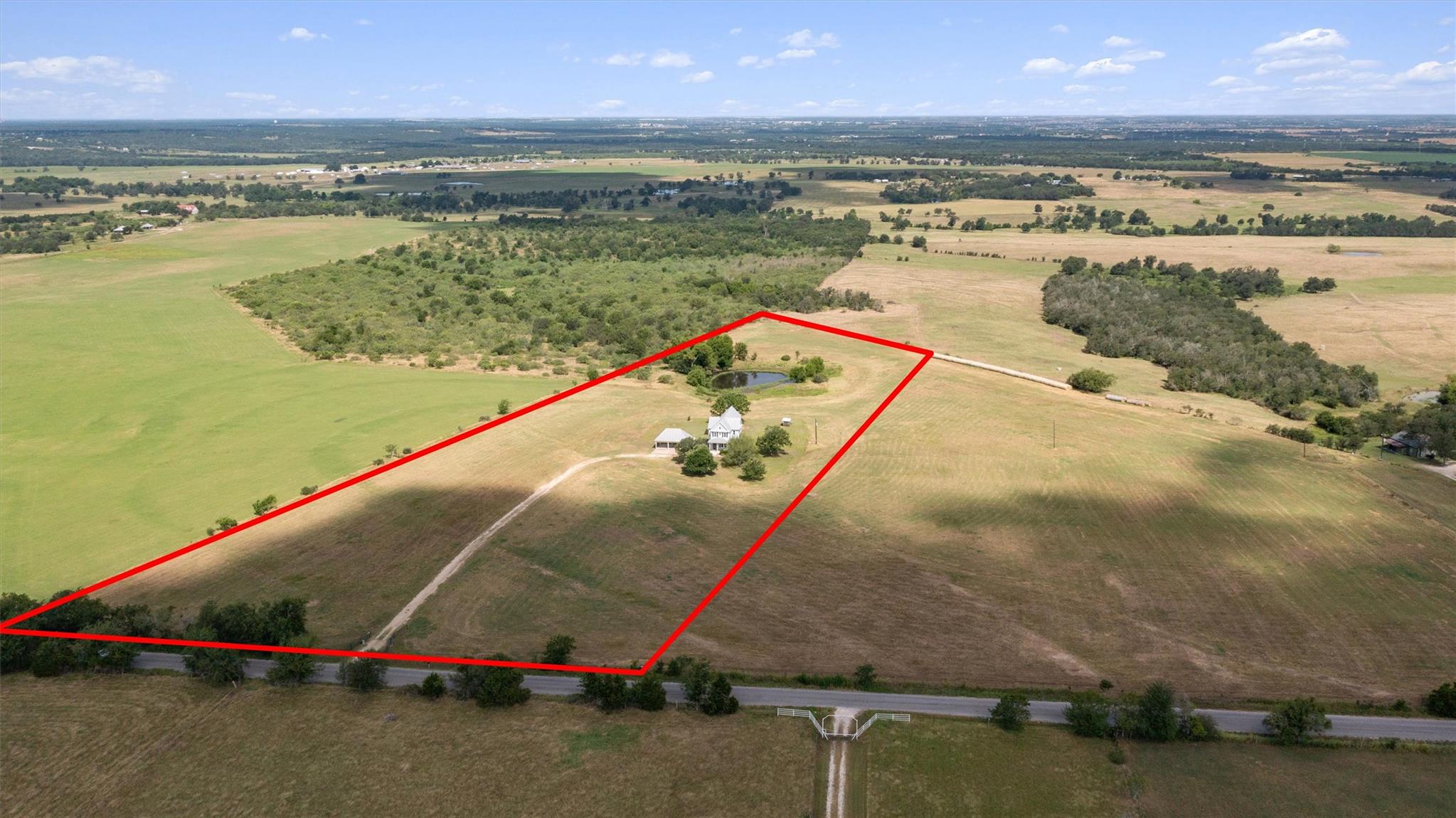 768 Upper Elgin River RD, Elgin, TX 78621
