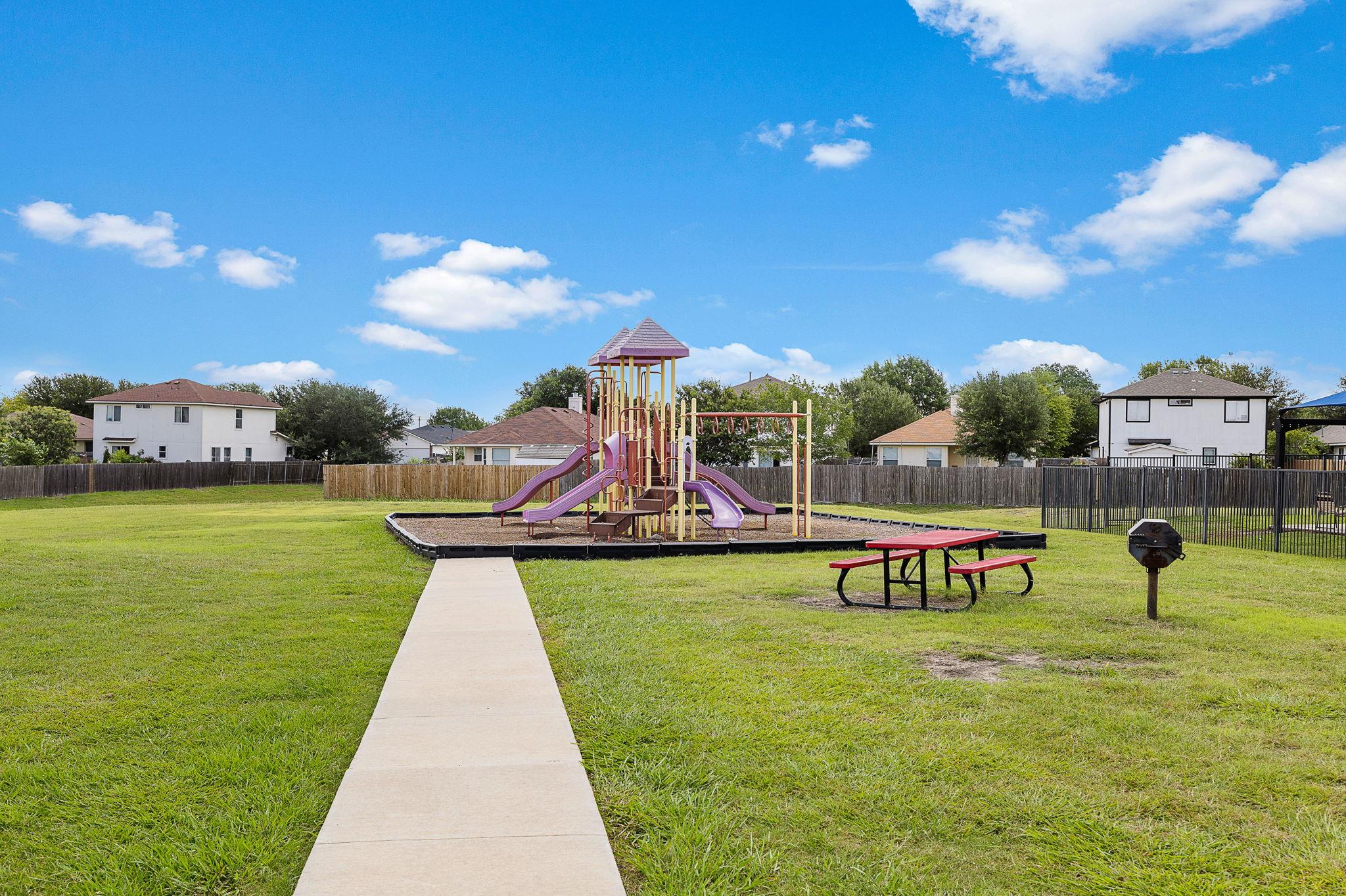 12105 Jamie DR, Manor, TX 78653