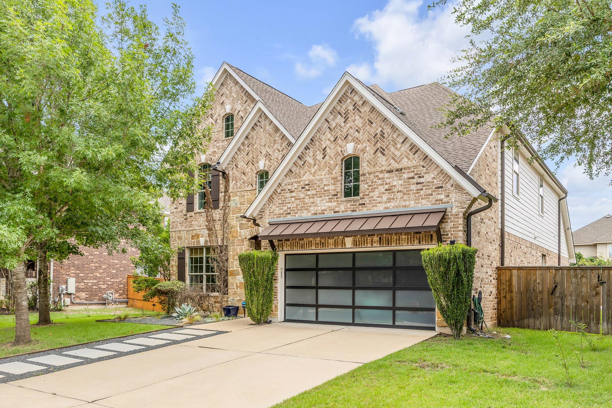 2421 Turtle Mountain BND, Austin, TX 78748