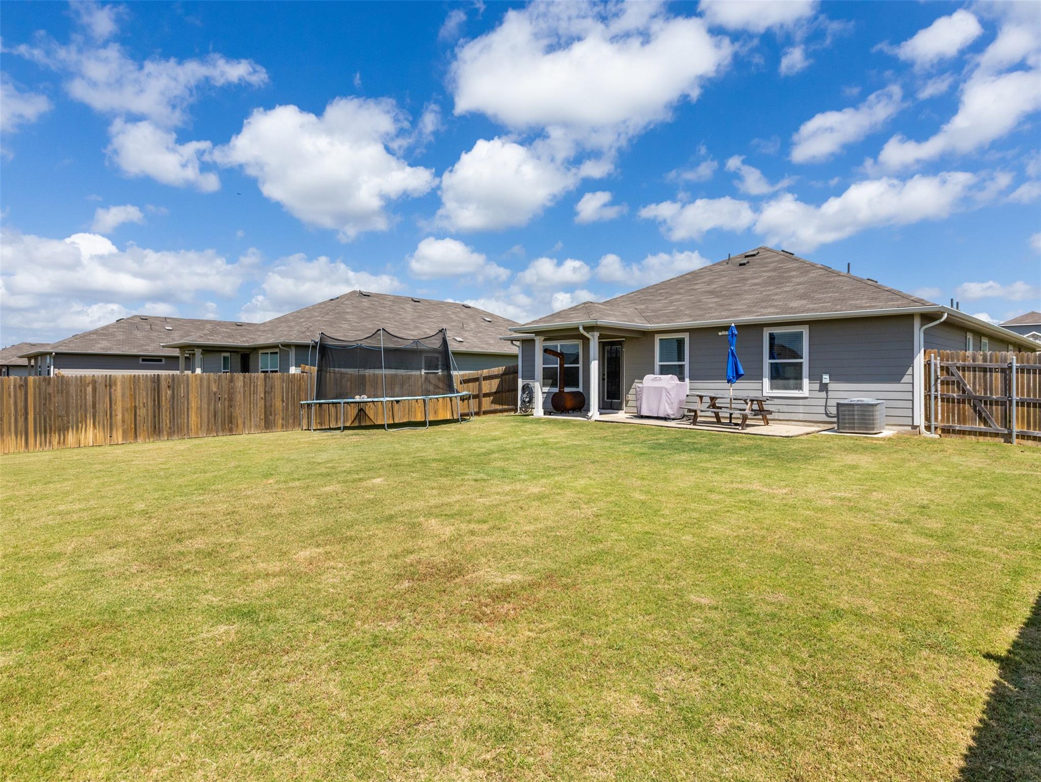 439 Hunter Loop, Bertram, TX 78605