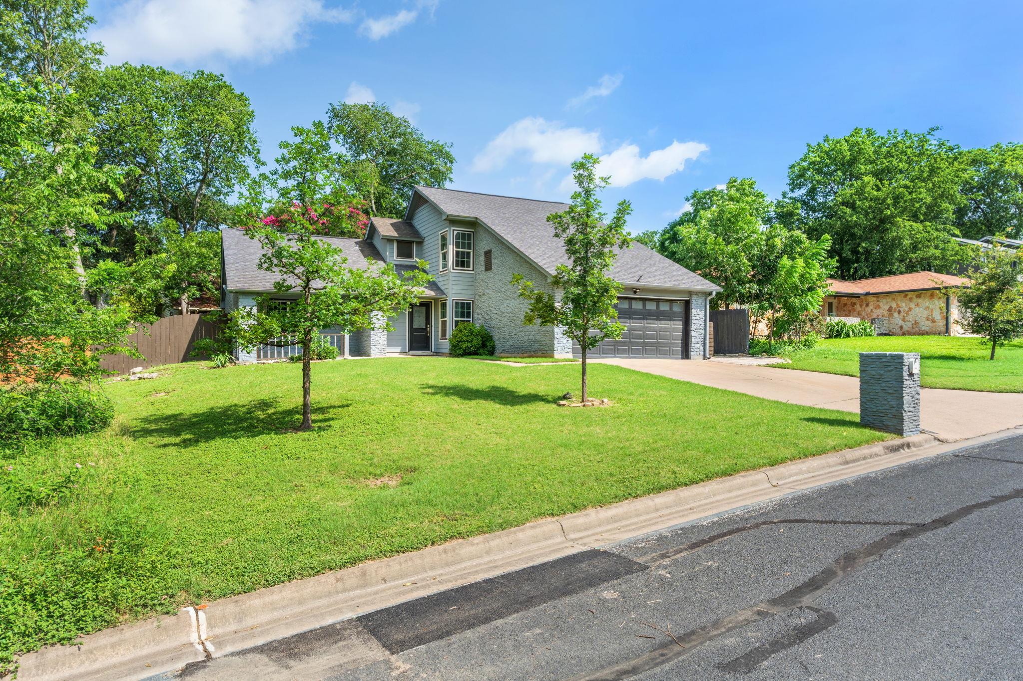 7906 Keneshaw DR, Austin, TX 78745